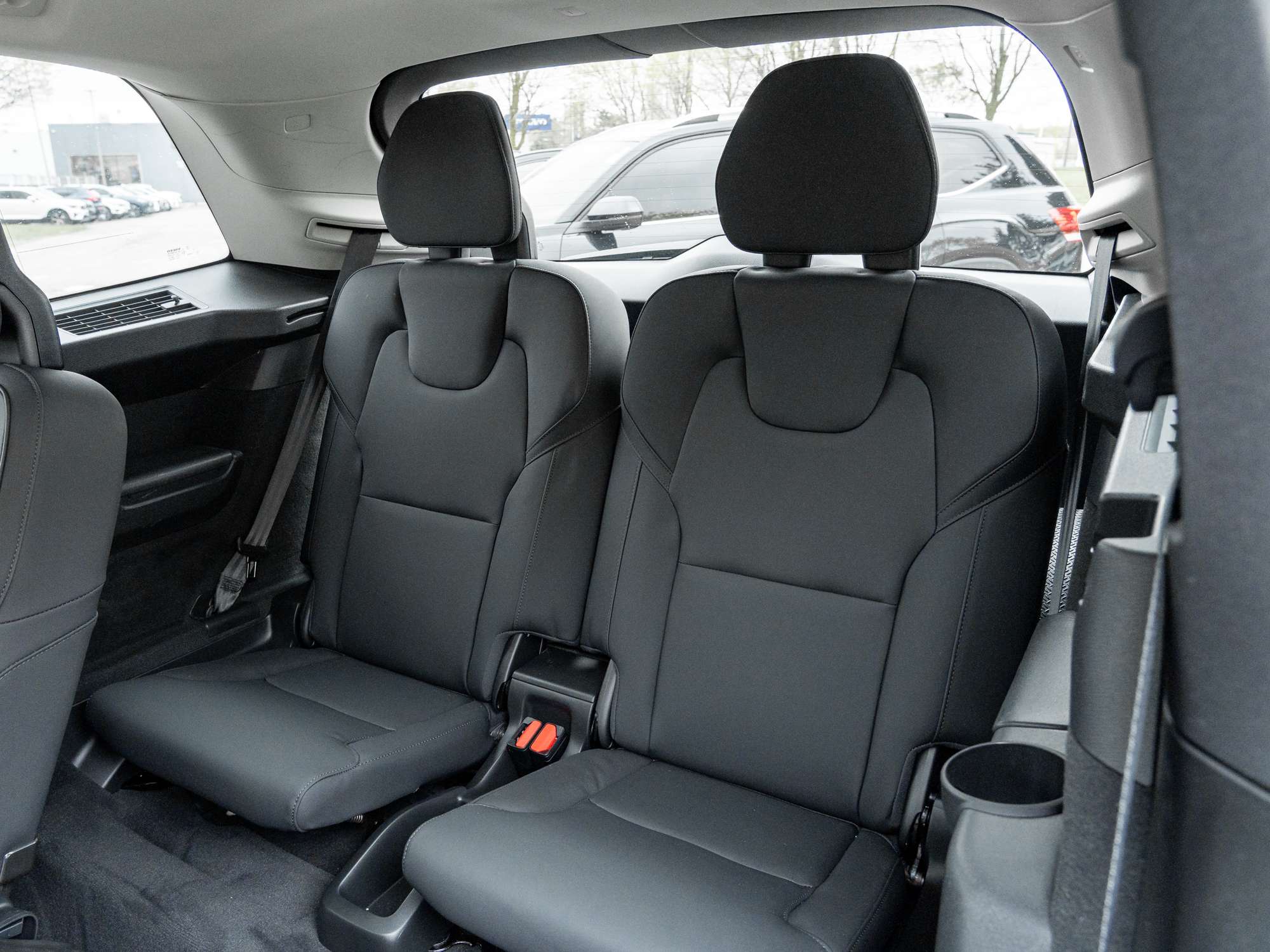 2026 Volvo XC90 B6 AWD PLUS Bright Theme |CPO RATE fr 2.99%* thumb 26