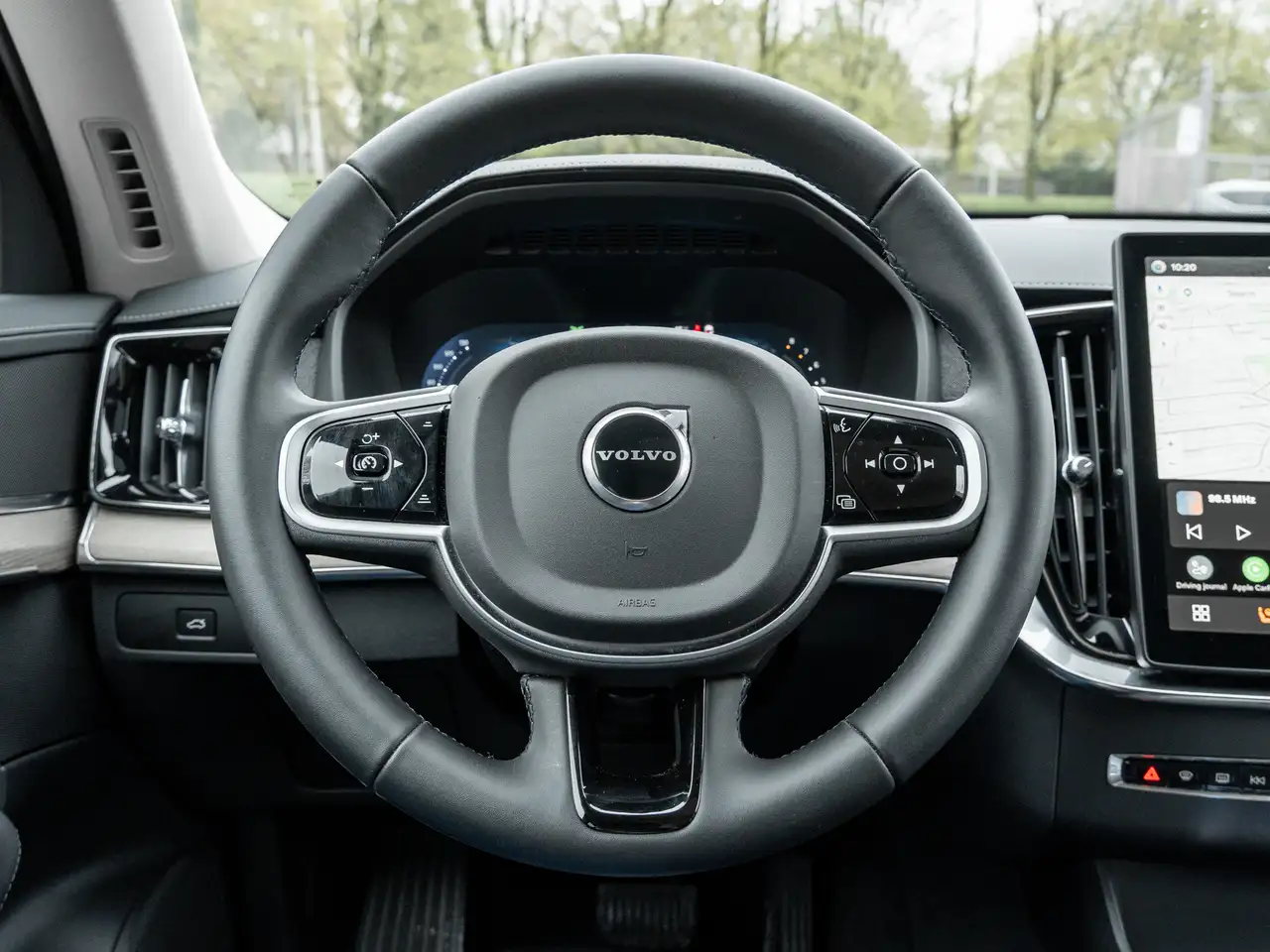 Volvo XC90 снимка Volvo XC90