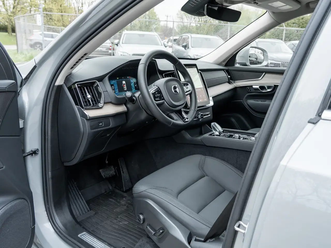 Volvo XC90 снимка Volvo XC90