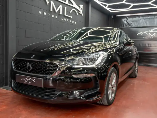 DS Automobiles DS 5 1.6BlueHDi S&S Style 120