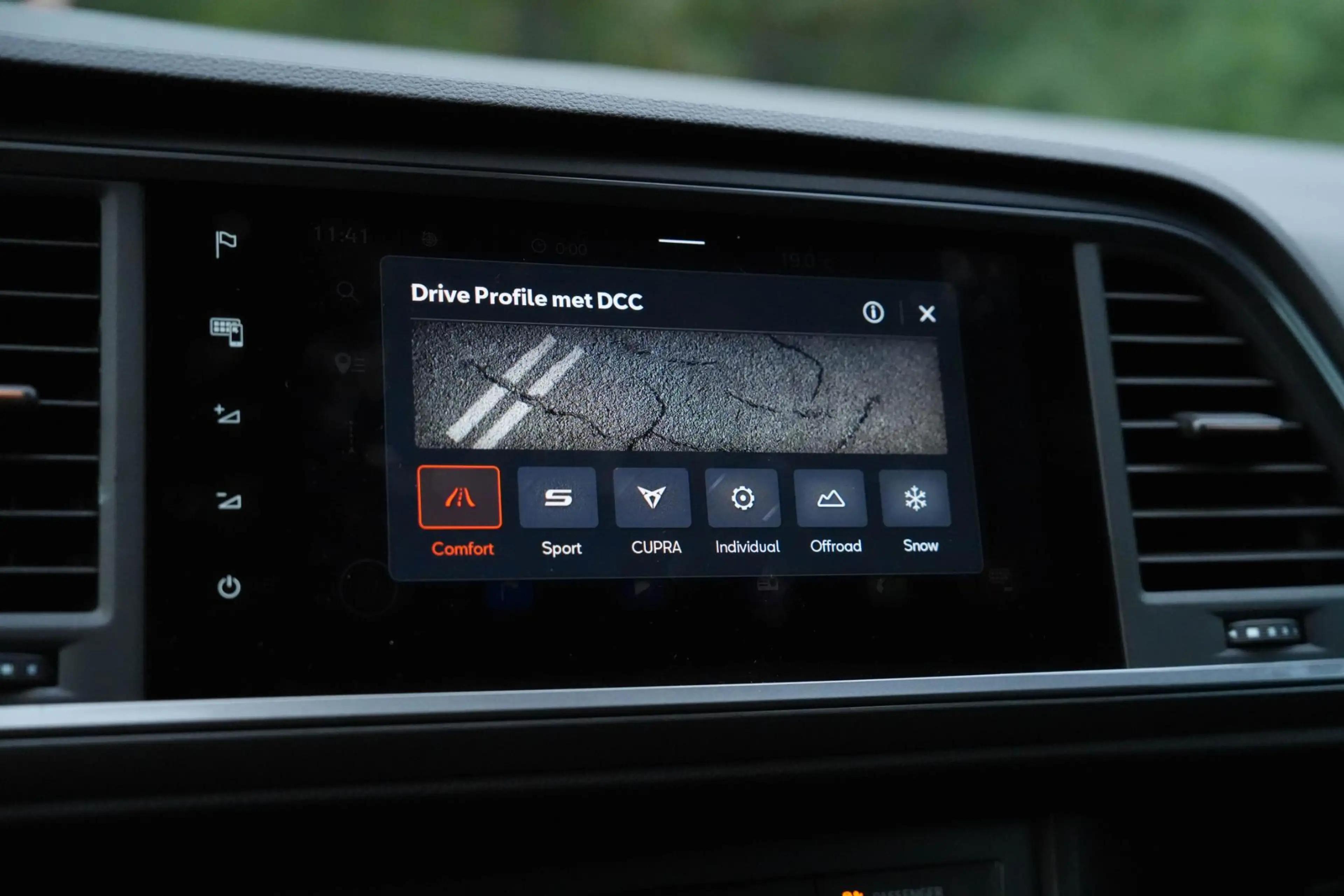 CUPRA Ateca 2.0 TSI 4DRIVE |Beats Audio|360 Camera|ACC| — photo 16