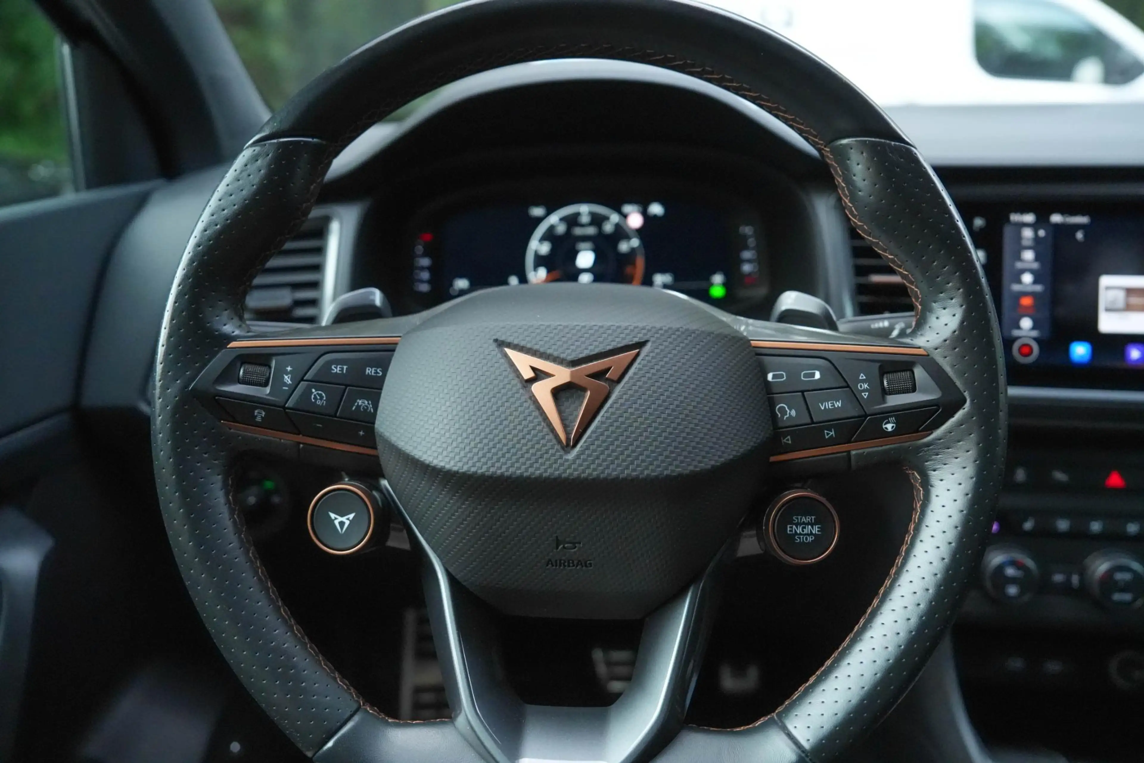 CUPRA Ateca 2.0 TSI 4DRIVE |Beats Audio|360 Camera|ACC| — photo 12