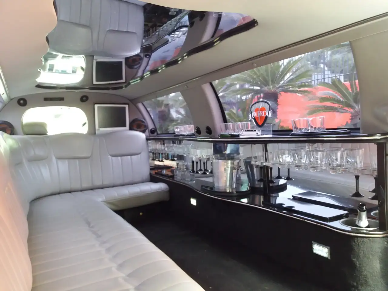 Lincoln Town Car Limousine, foto 4