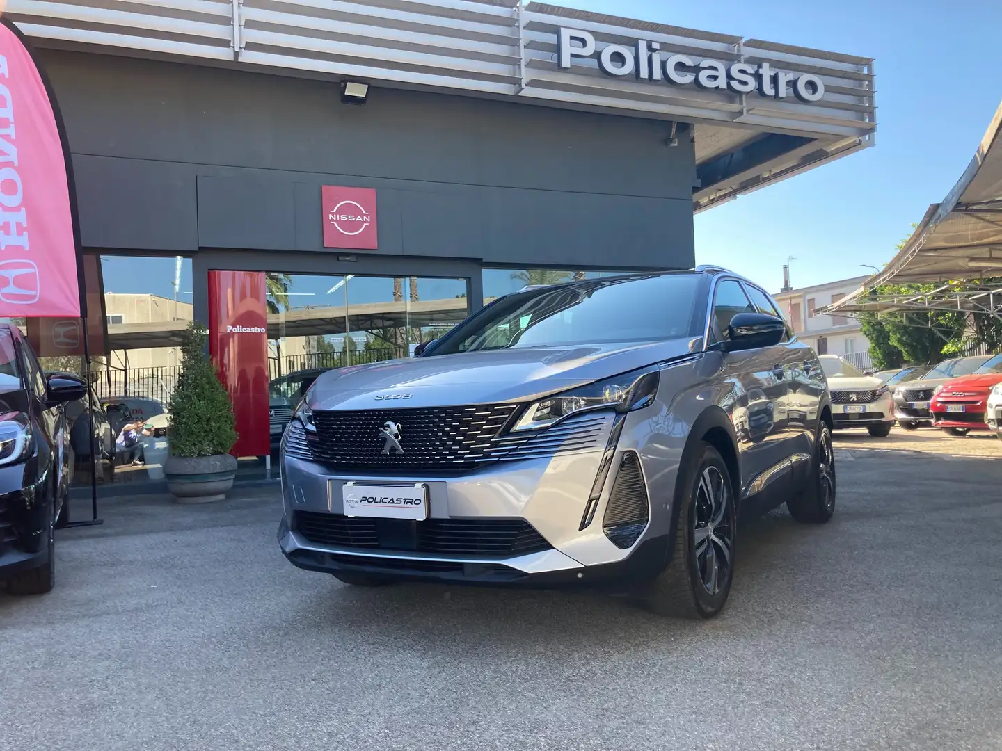 Peugeot 3008 1.5 bluehdi GT s AUTOMATICA TETTO PELLE NAVI LED Grigio - 1