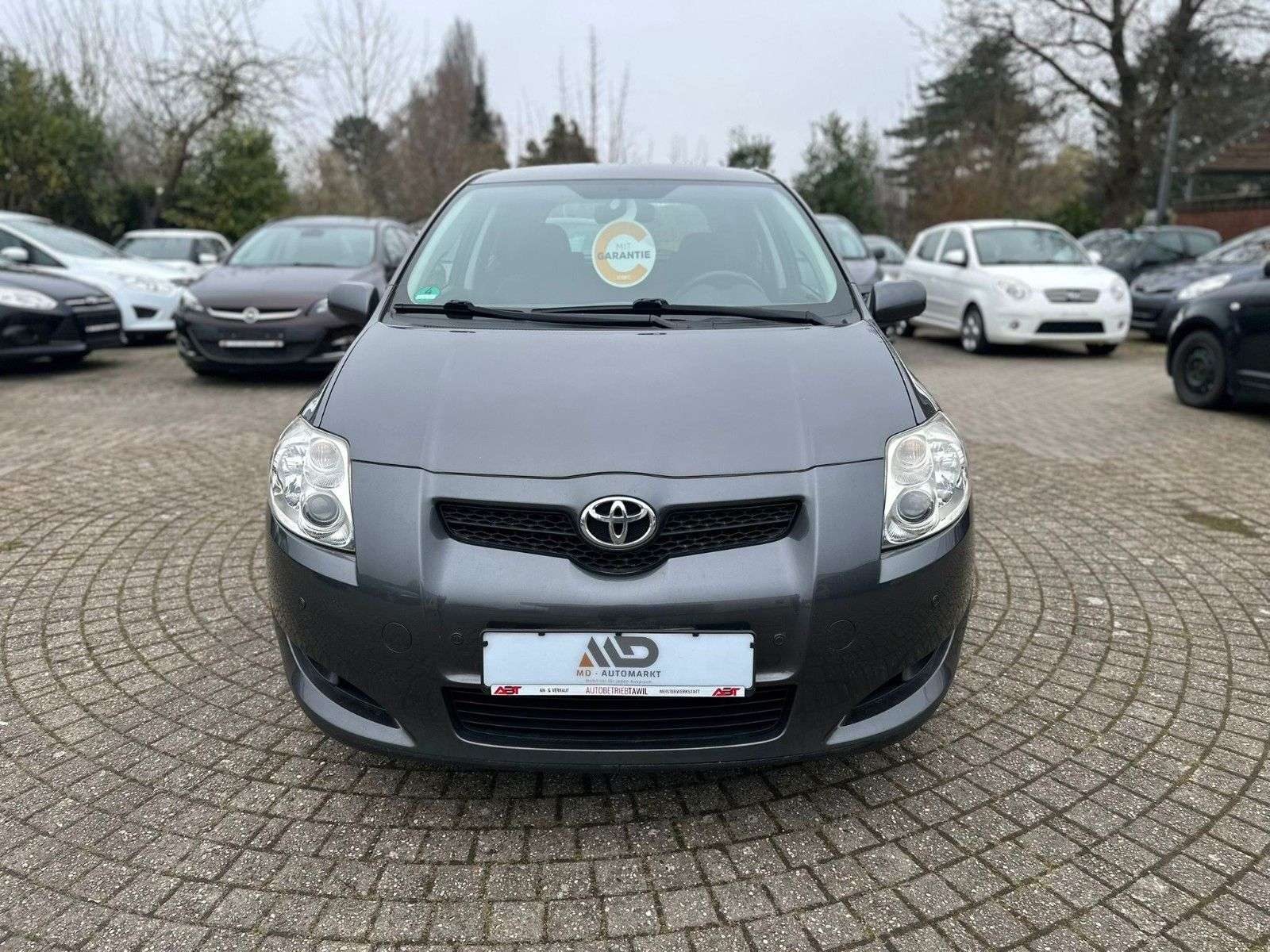 Second hand Toyota Auris 1.6 VVT-i