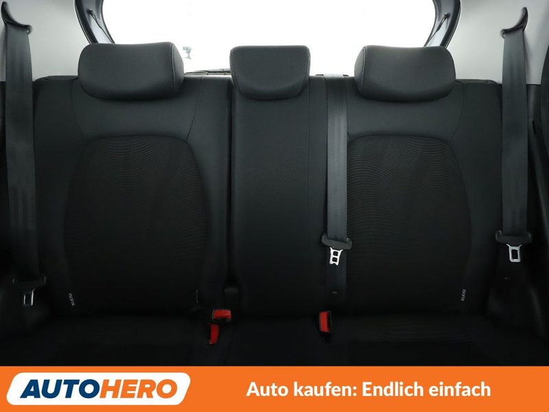 Hyundai i10 1.0 Trend*SHZ*KLIMA*ALU* — photo 15