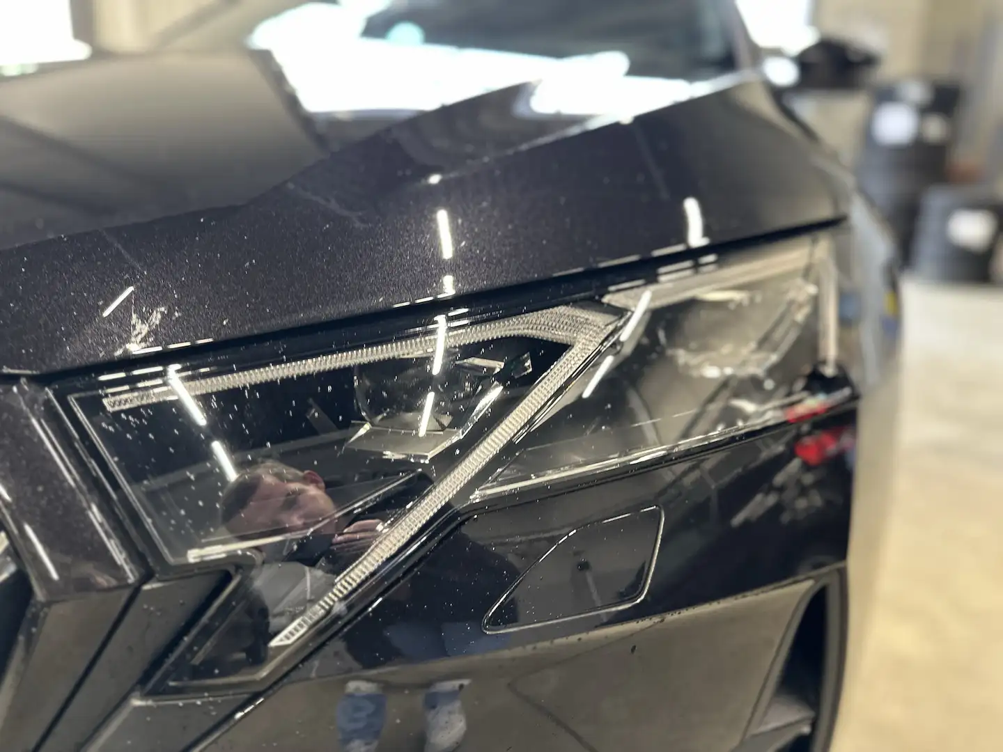 Skoda Octavia 2.0TDI DSG Sportline Pano AHK Matrix 18´ Schwarz - 2