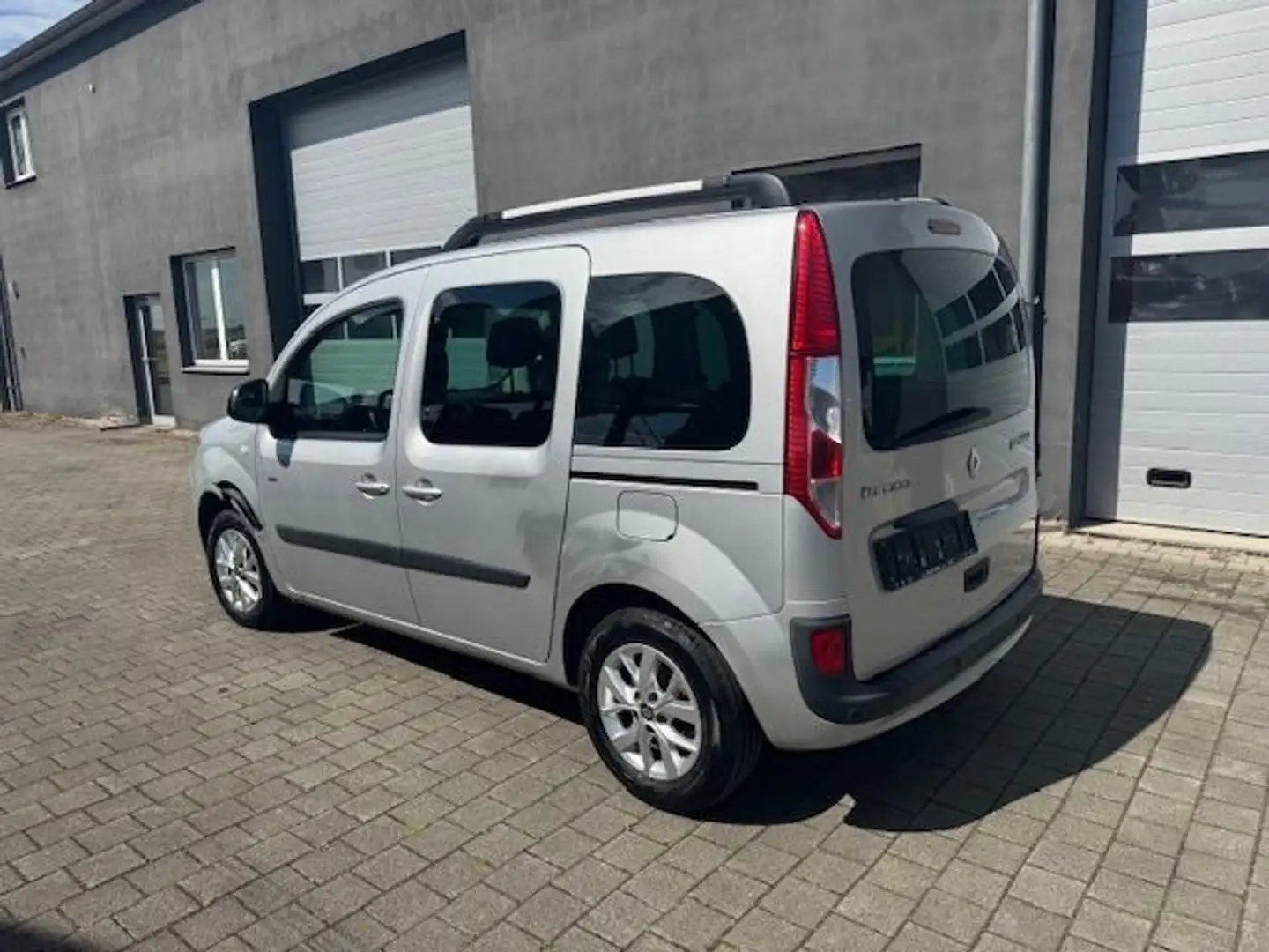 Renault Kangoo 1.5 dCi 90 Limited*Navi*PDC Grau - 2