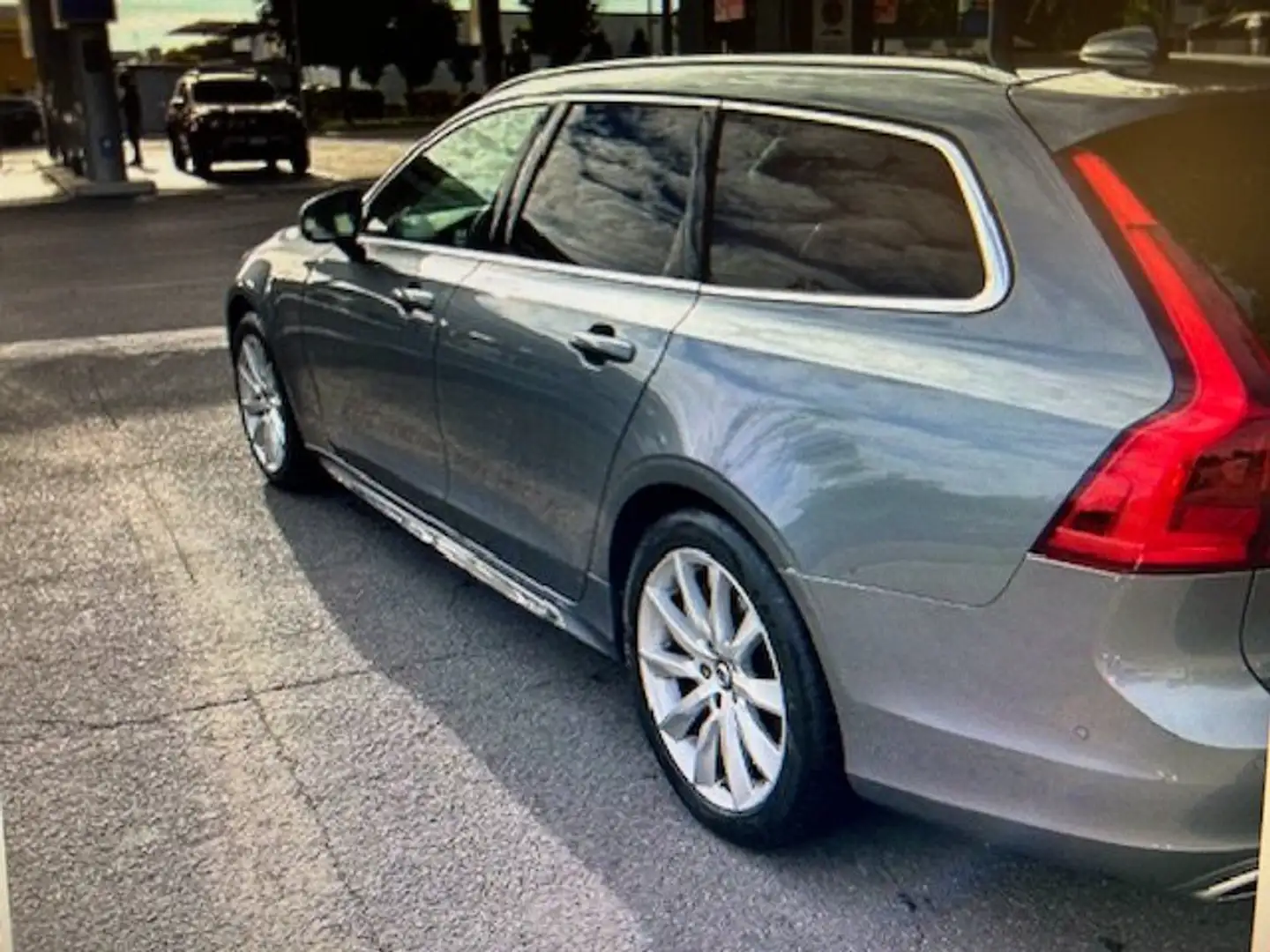 Volvo V90 V90 2.0 d4 Momentum awd geartronic Grigio - 2