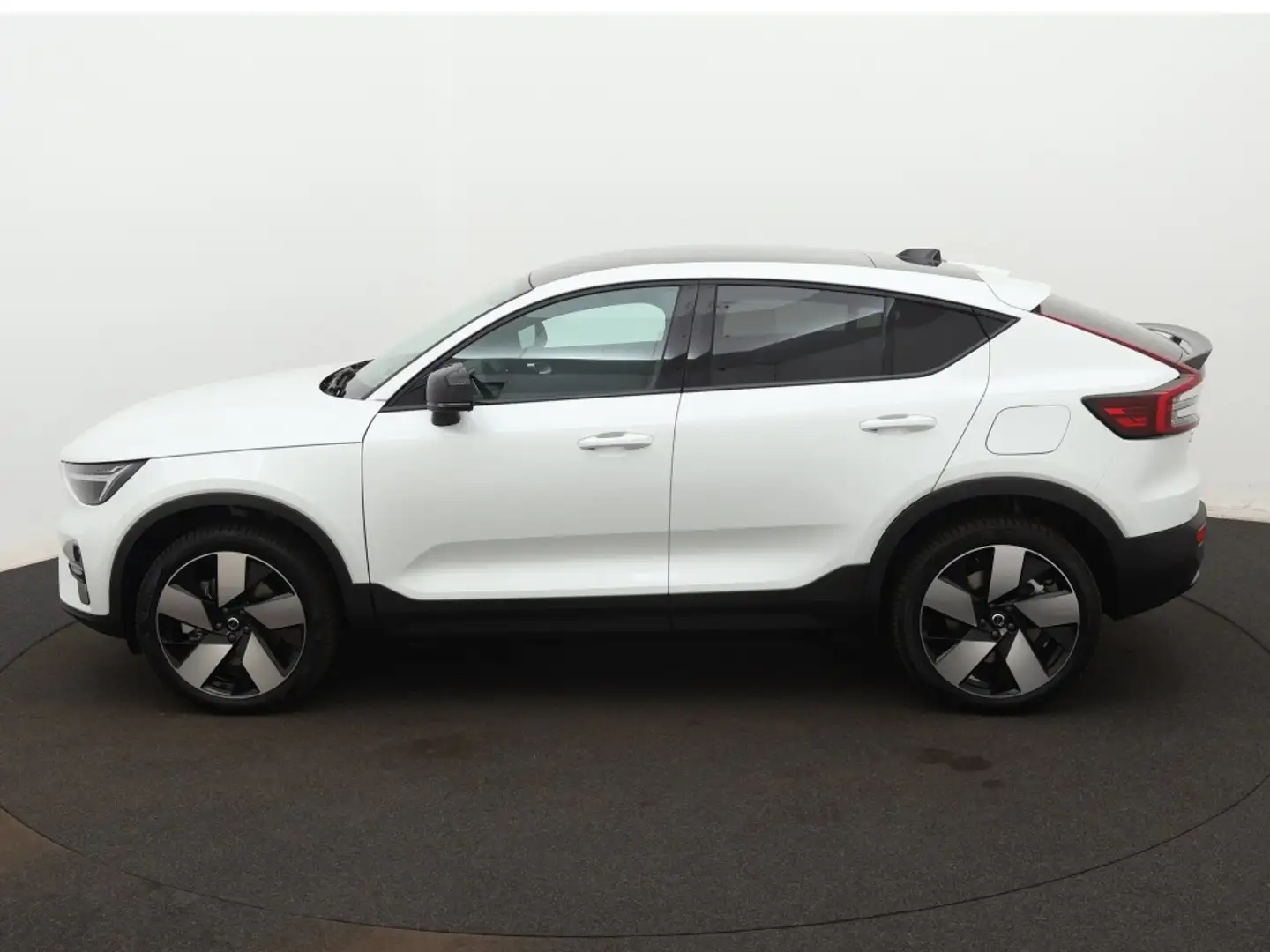 Volvo C40 Extended Plus 82 kWh Wit - 2