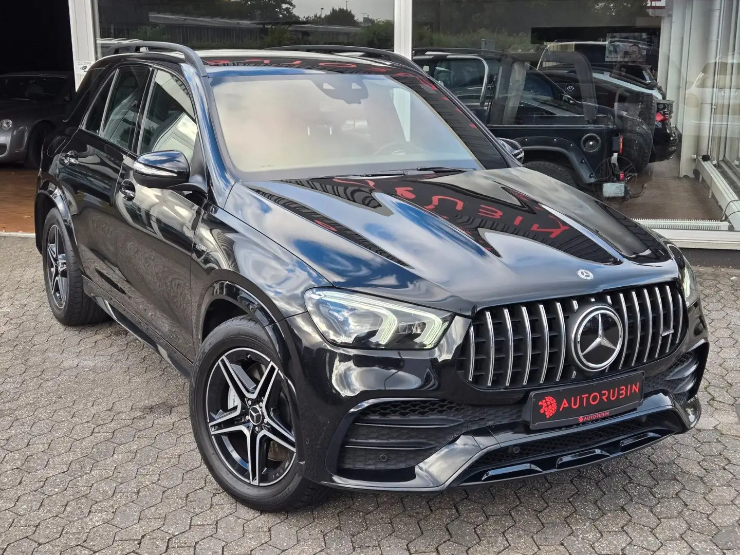 Mercedes-Benz GLE 53 AMG 4Matic+ SOFTCLOSE/SportAbgas/7-Sitzer Schwarz - 2