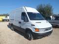 Iveco Daily 35c13 furgone medio alto Weiß - thumbnail 3