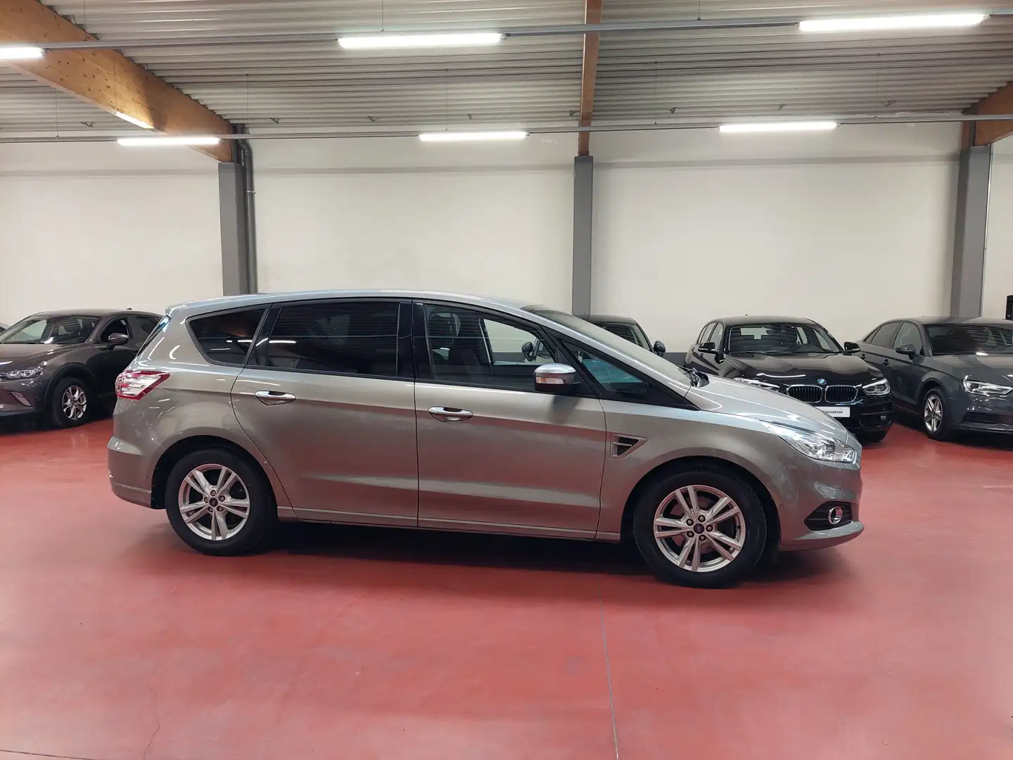 Ford S-Max 2.0 TDCi - 7 PLACES - NAVI - Safety Pack - Garanti Gris - 1