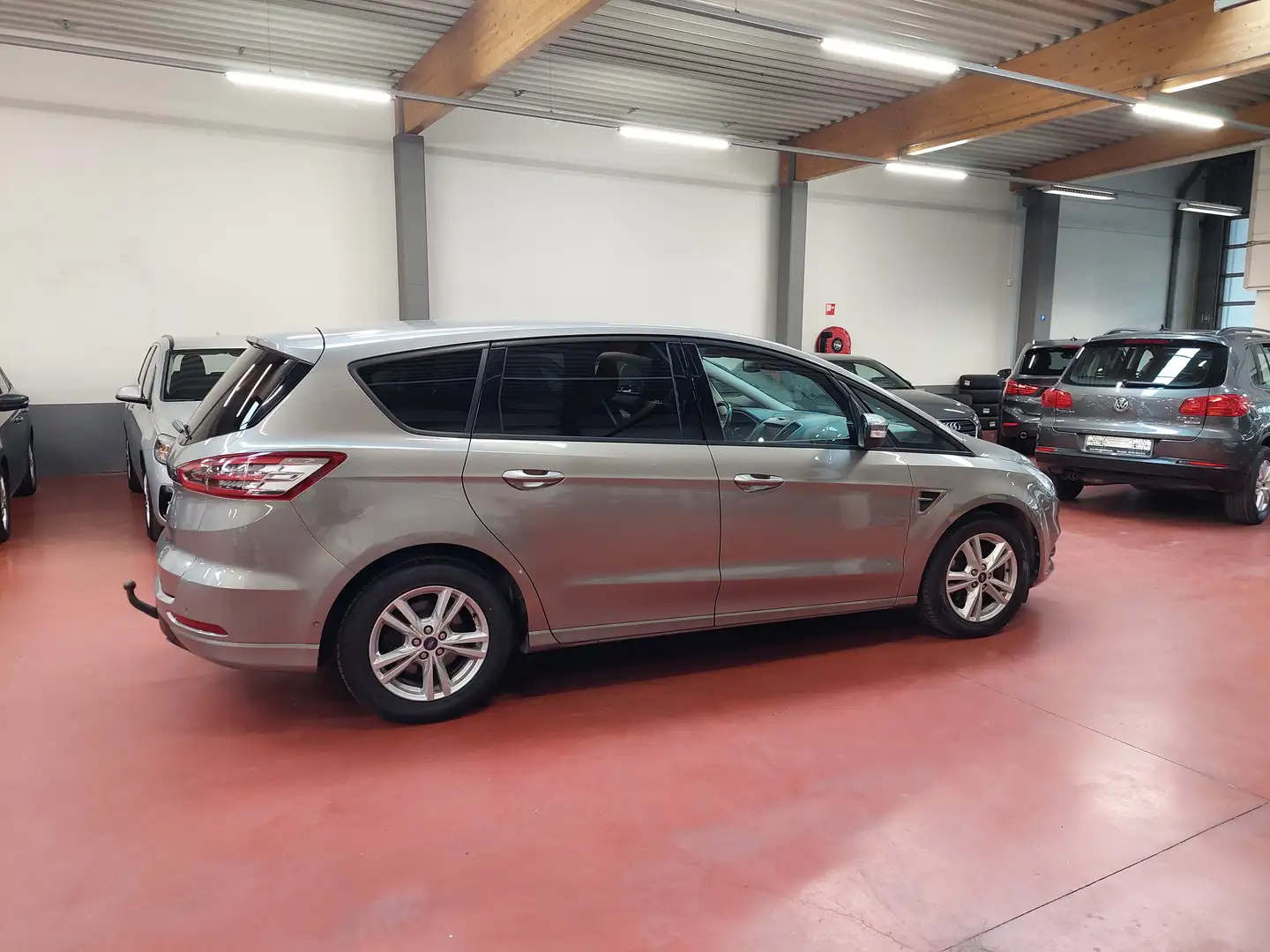 Ford S-Max 2.0 TDCi - 7 PLACES - NAVI - Safety Pack - Garanti Gris - 2