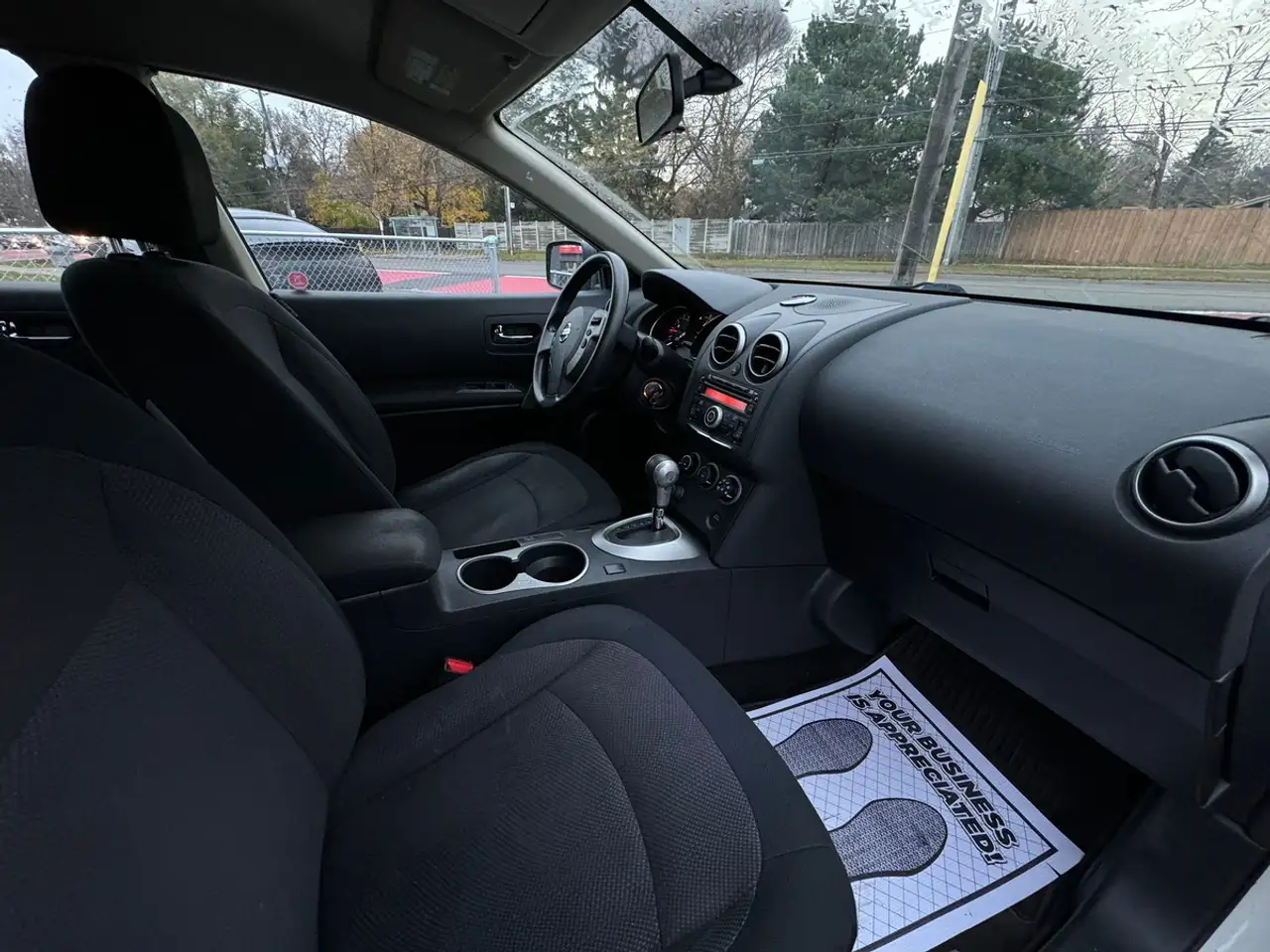 Nissan Rogue photo Nissan Rogue