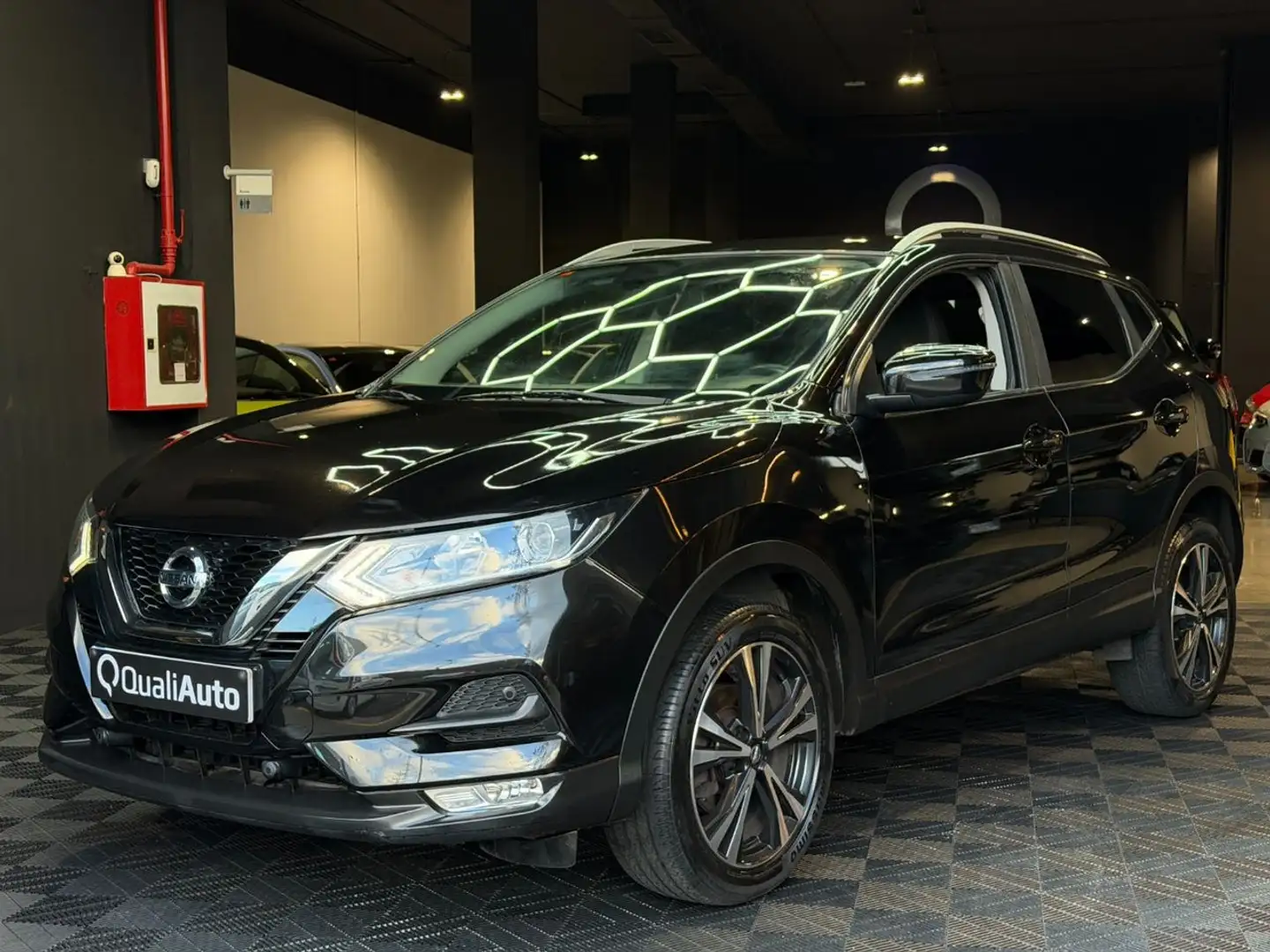 Nissan Qashqai DIGT 103 kW 140 CV E6D TEKNA Negro - 2