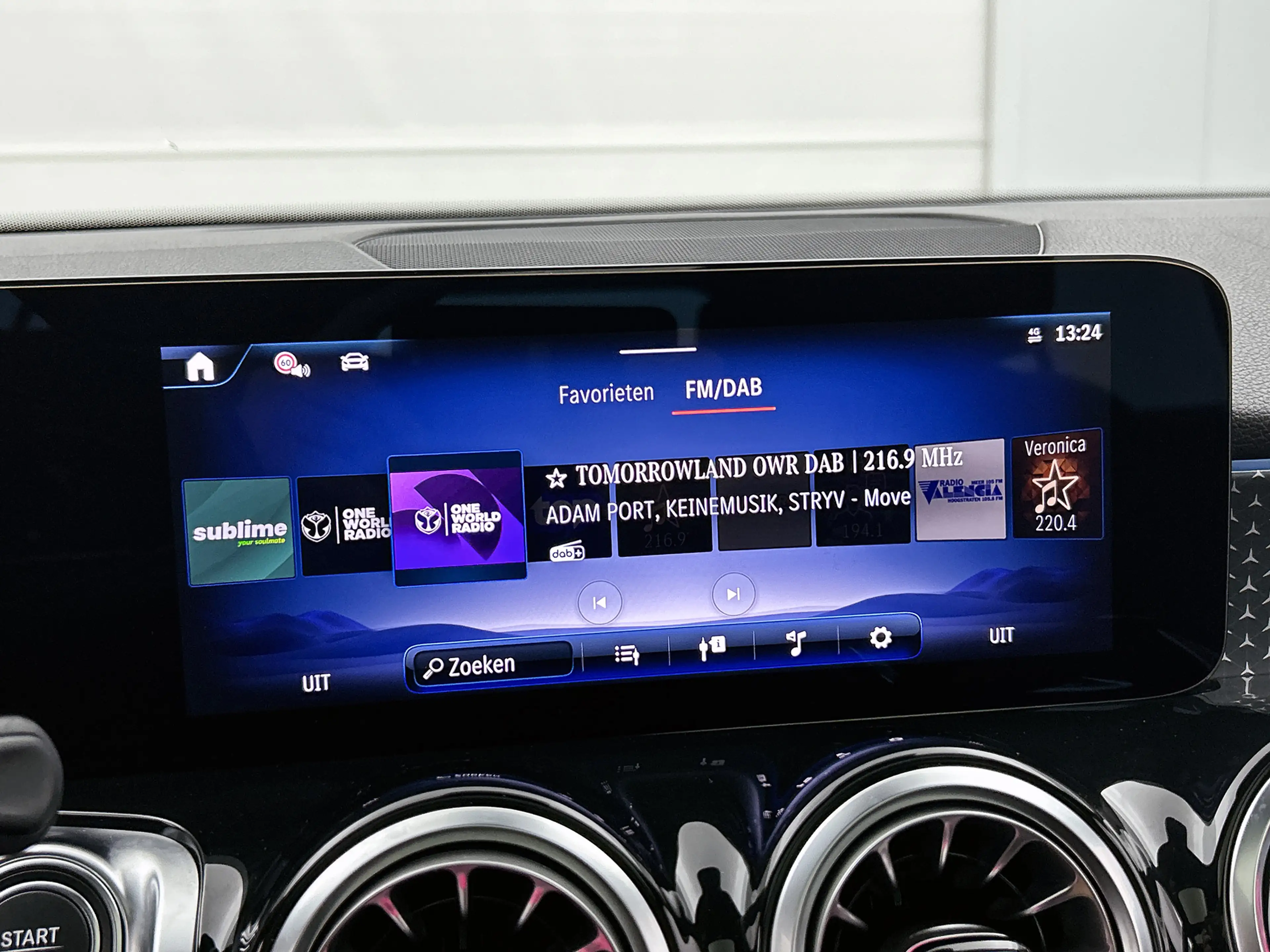 Mercedes-Benz EQB 250 250+ Business Line 7p. 71 kWh 7 Persoons | Panoram — photo 10