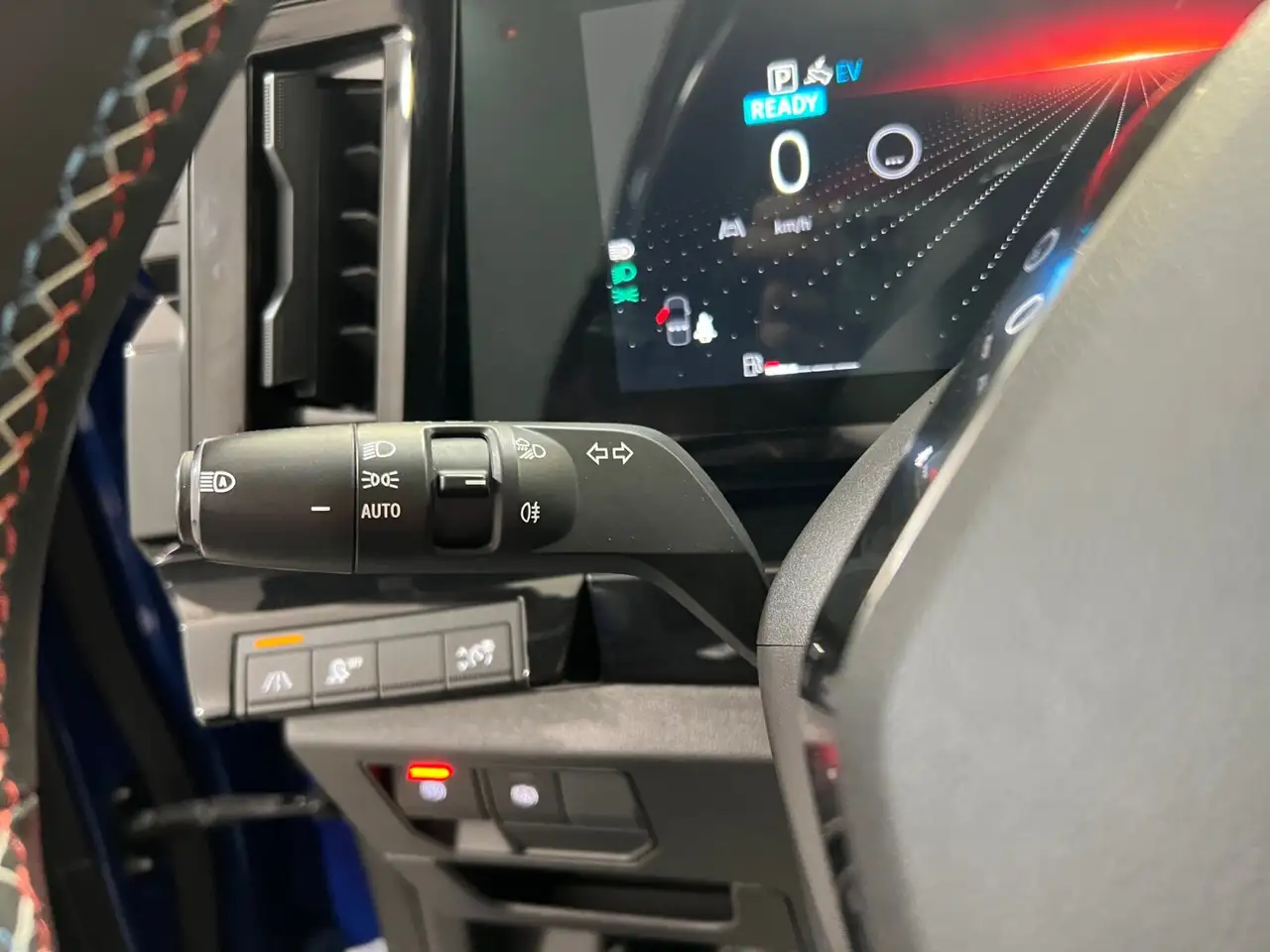Renault Austral E-Tech Hybrid 200 Esprit Alpine ** Pano Navi/..., миниатюра 17
