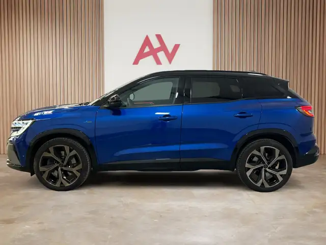 Renault Austral view 11