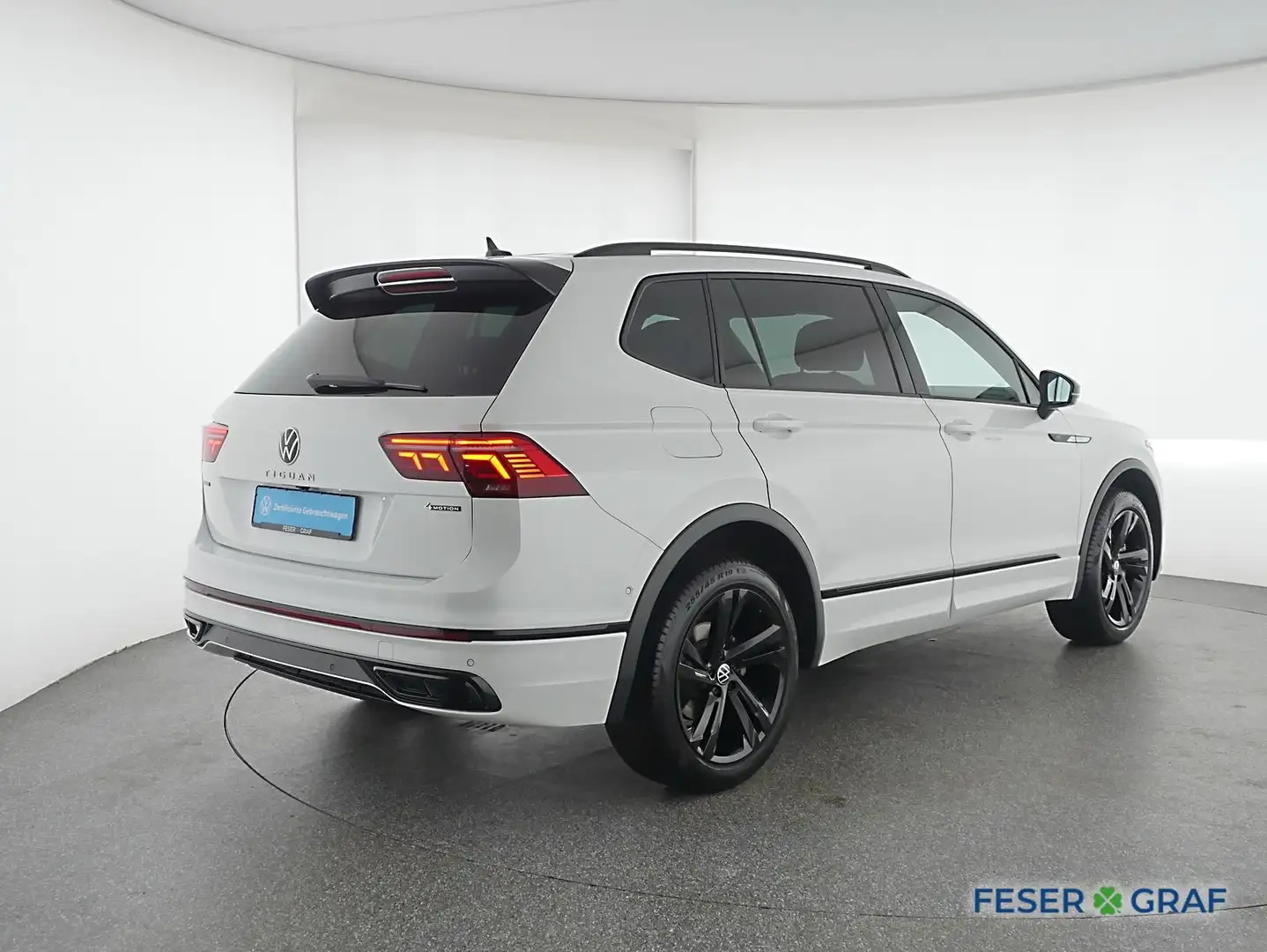 Volkswagen Tiguan Allspace R-Line 2.0 l TDI SCR 4M PANO 19" Weiß - 2