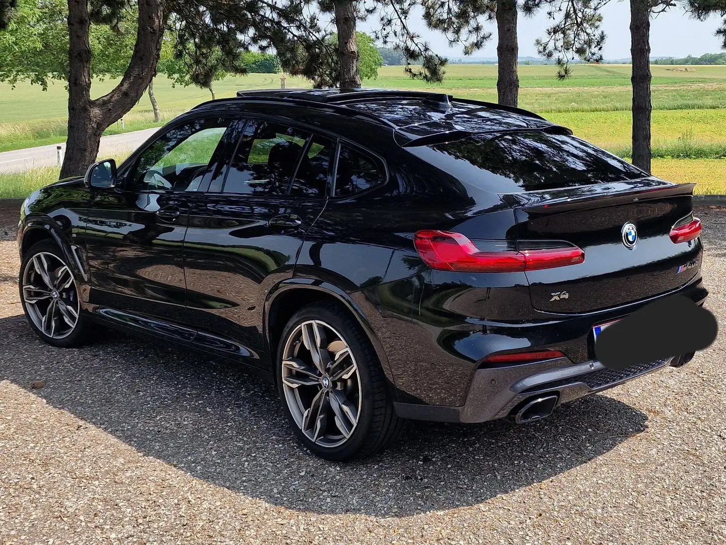 BMW X4 M X4 M40d Aut. Fekete - 1