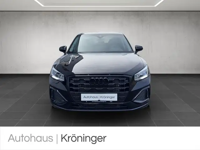 Audi Q2 view 5