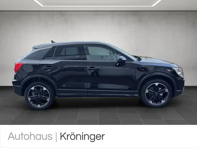Audi Q2 view 4