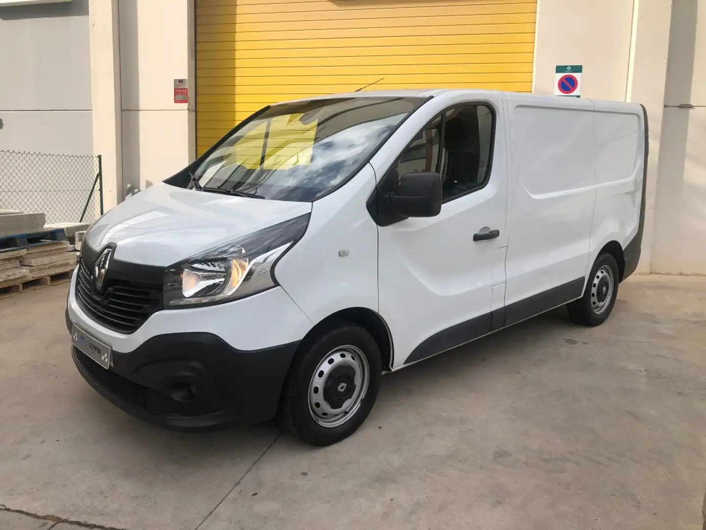 Renault Trafic Combi 9 2.0dCi Energy Blue 88kW Blanc - 2