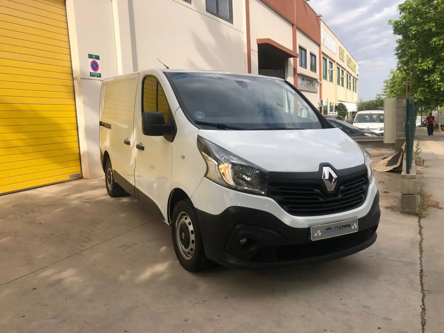 Renault Trafic Combi 9 2.0dCi Energy Blue 88kW Blanc - 1