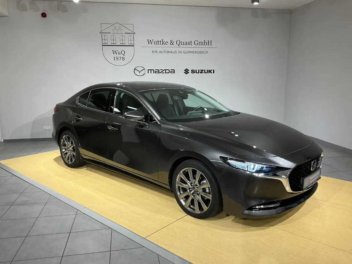 Mazda 3 Lim. 4-trg. Selection Grau - 1