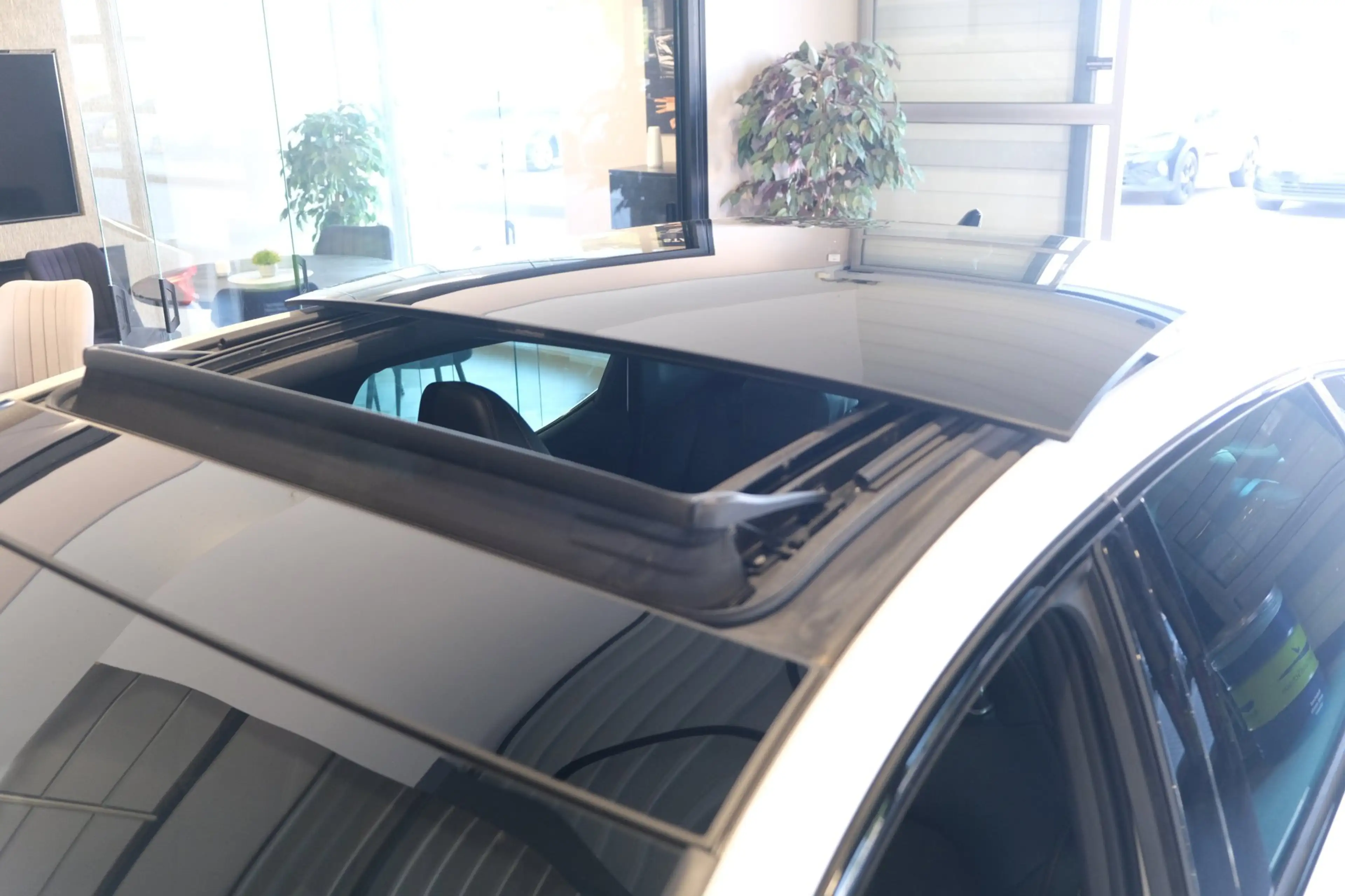 CUPRA Leon 1.4 e-Hybrid VZ 245PK Pano Led Cam Navi Virtual AC — photo 3