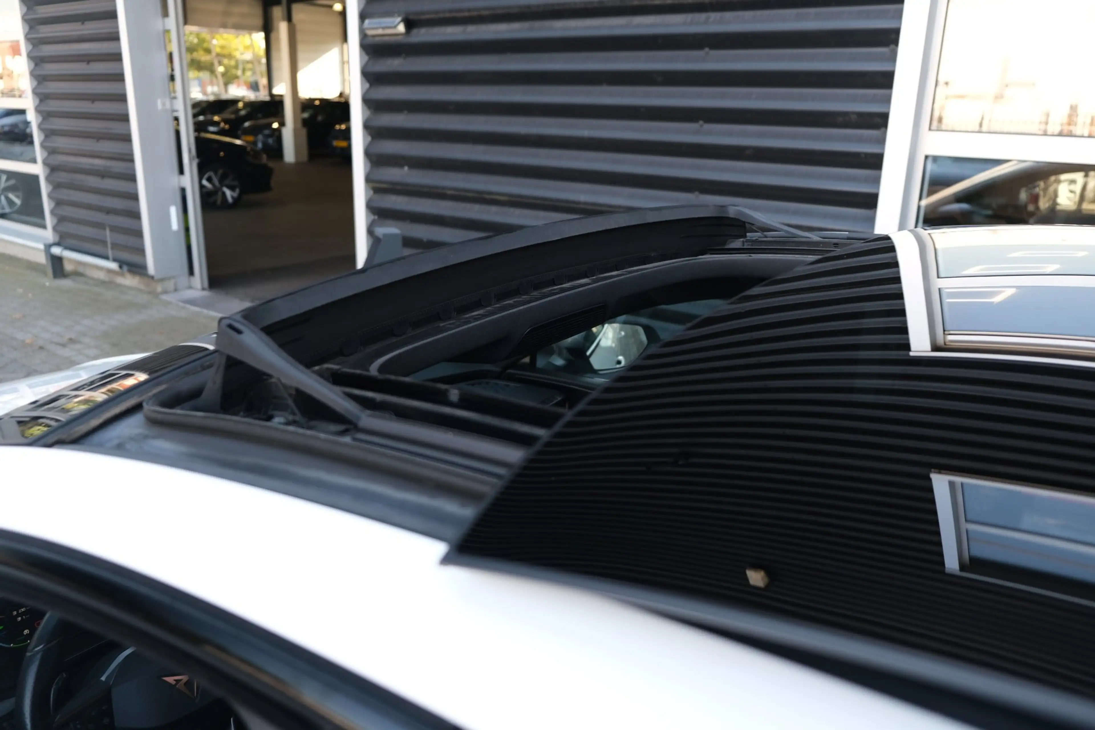 CUPRA Leon 1.4 e-Hybrid VZ 245PK Pano Led Cam Navi Virtual AC — photo 12
