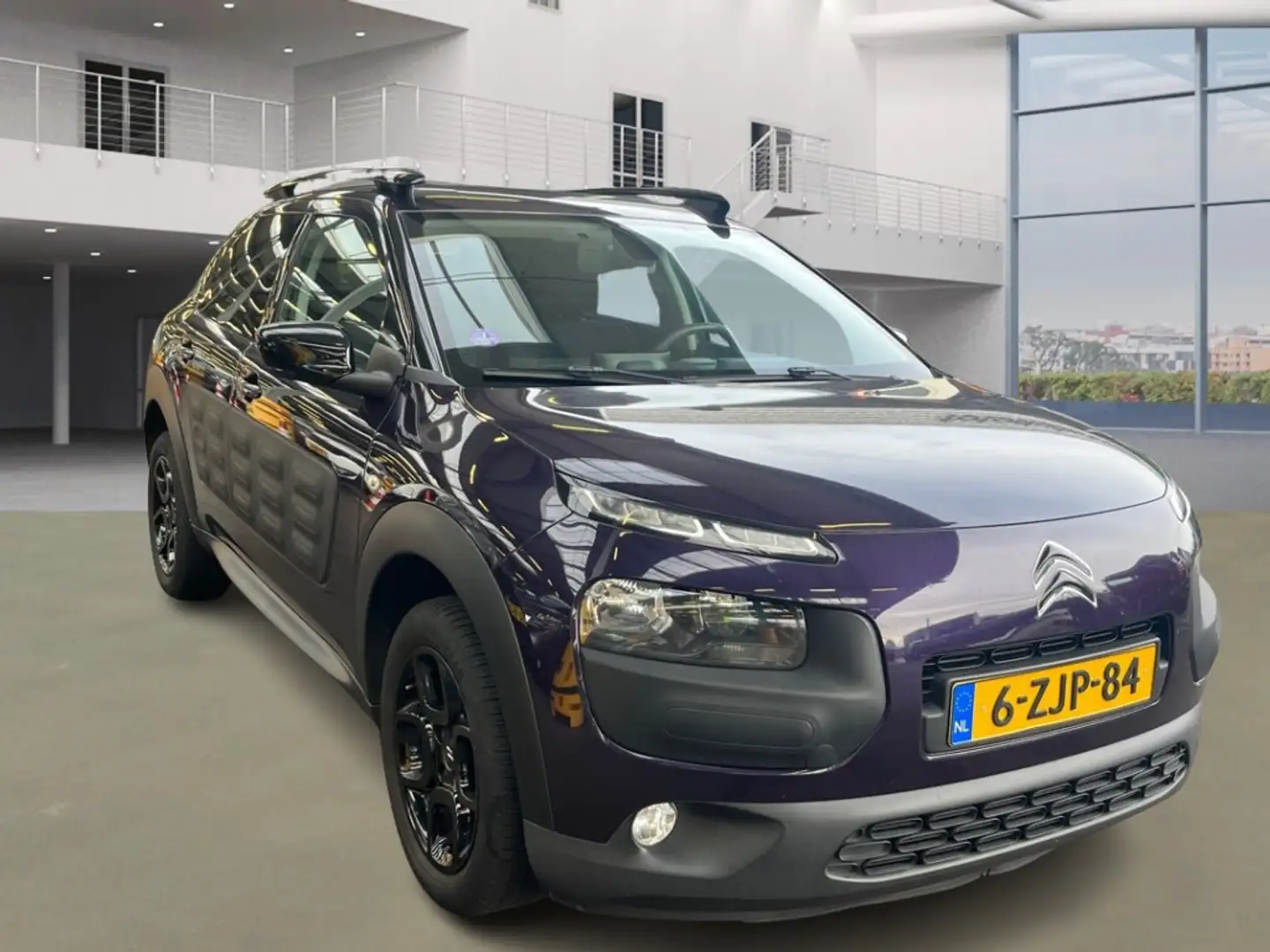 Citroen C4 Cactus 1.2 VTi Shine/ VELGEN/ NAVIGATIE Mauve - 2