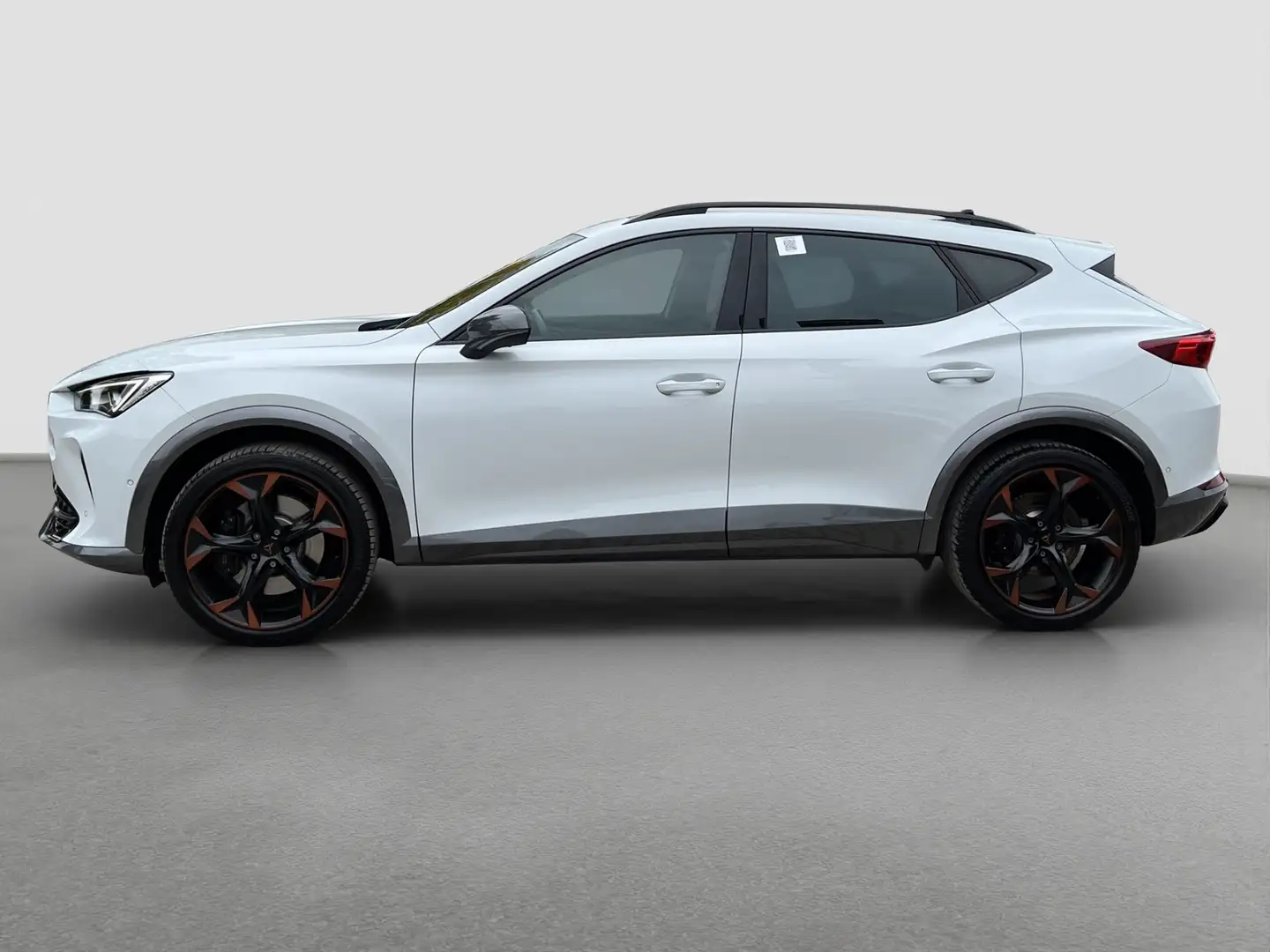 CUPRA Formentor 2.0 VZ 4X4 LEDER PANO AHK CAM LM19 NAVI Weiß - 2