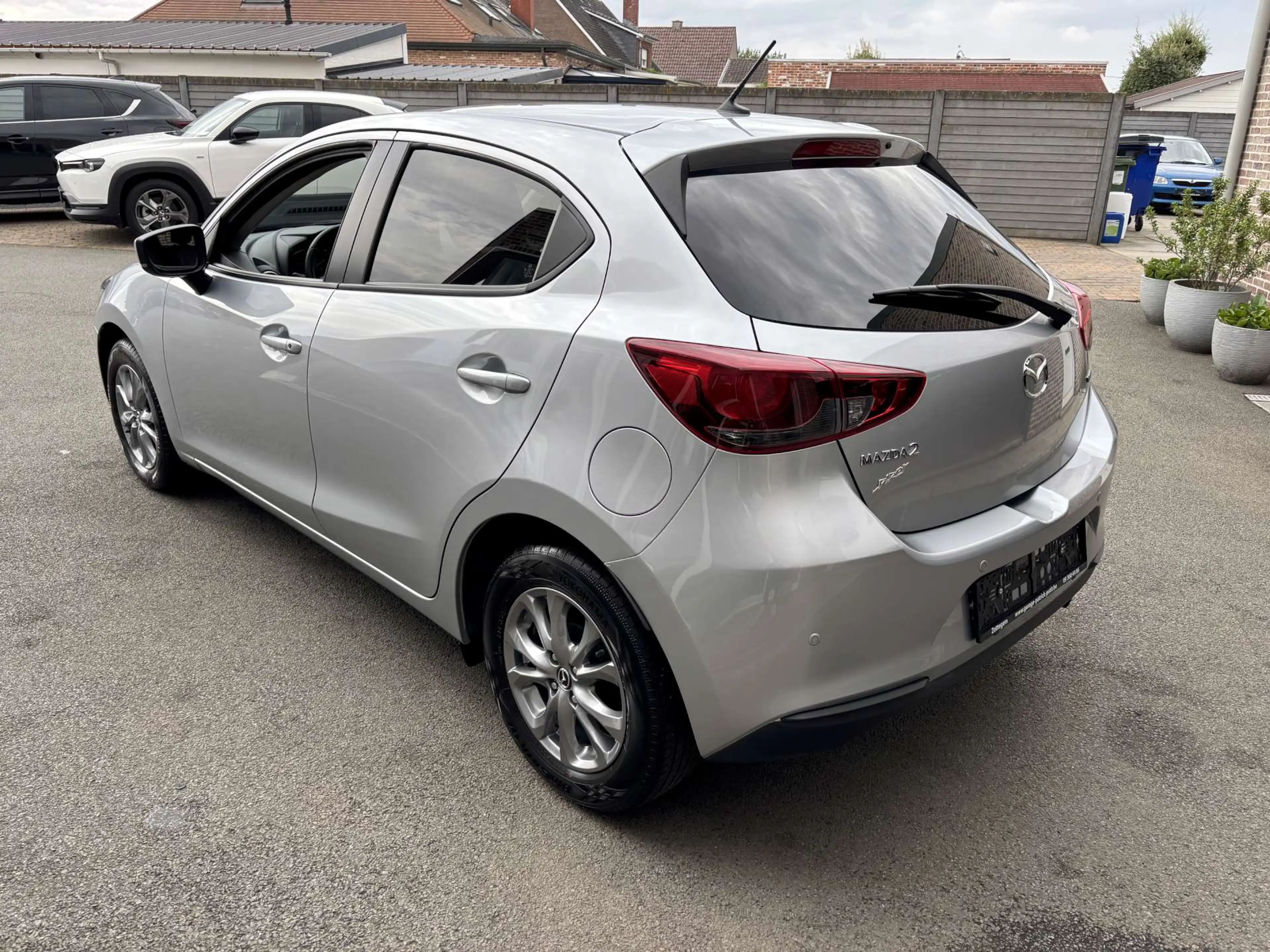 Mazda 2 2 1.5 SKY-G SKYDRIVE / Automaat / Apple / 82000km — photo 4