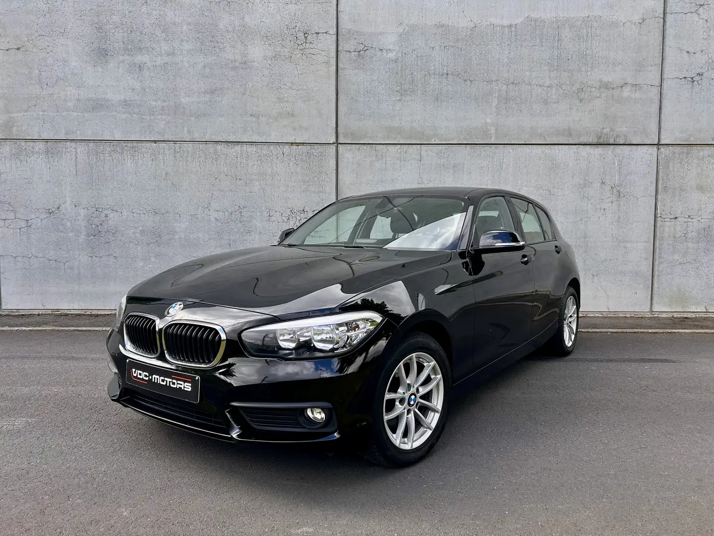 BMW 118 118i - 1