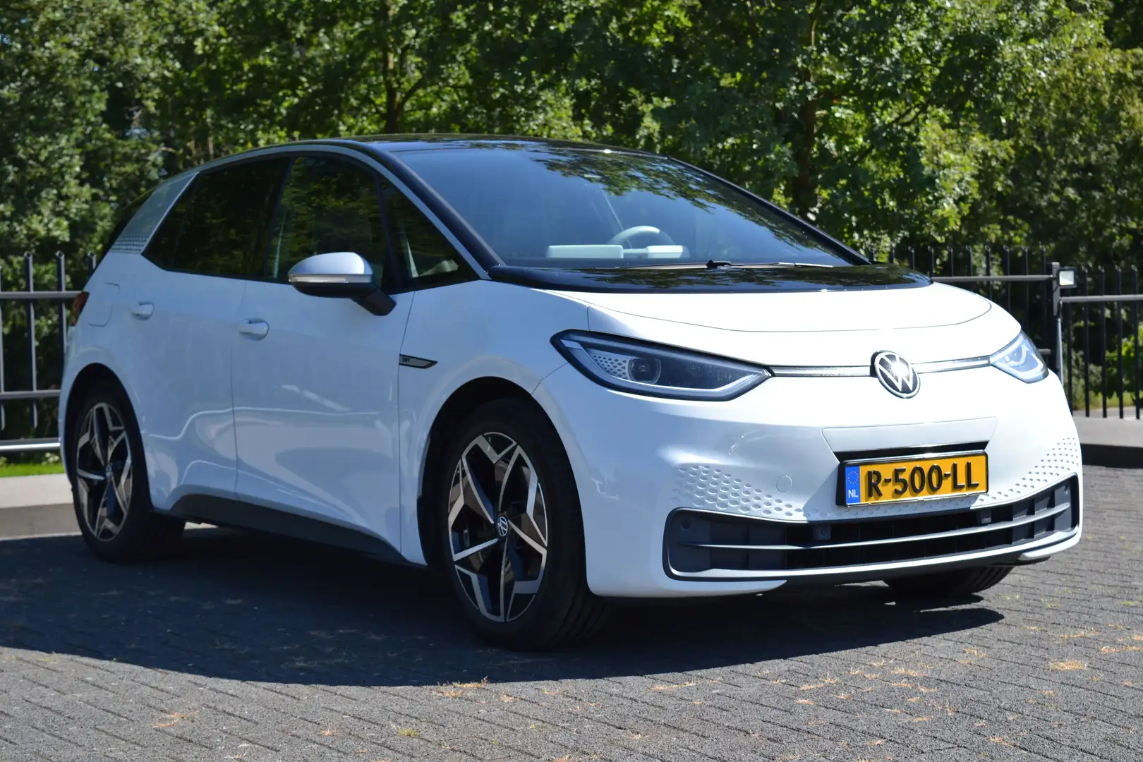 Volkswagen ID.3 58 kWh 1st Edition Plus | Navi | IQ LED | Camera | Blanc - 2