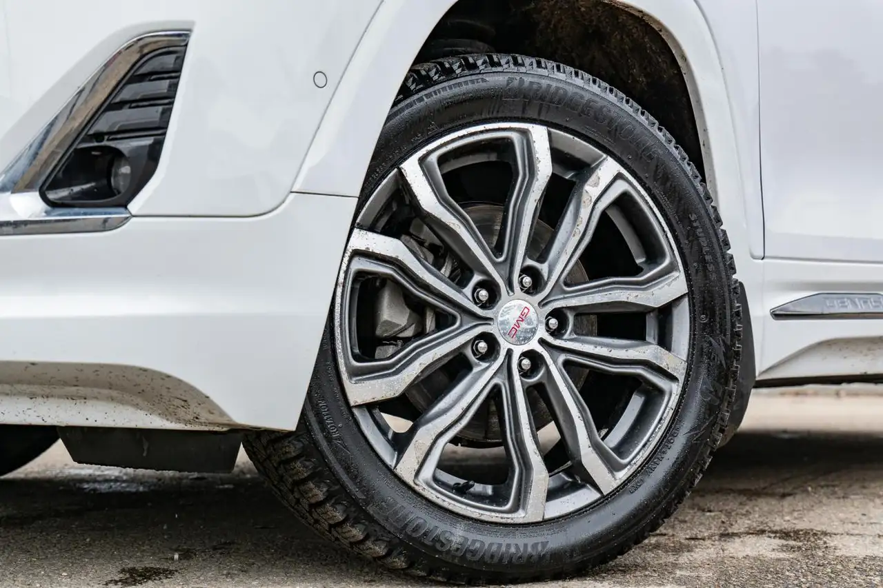 GMC Terrain photo GMC Terrain
