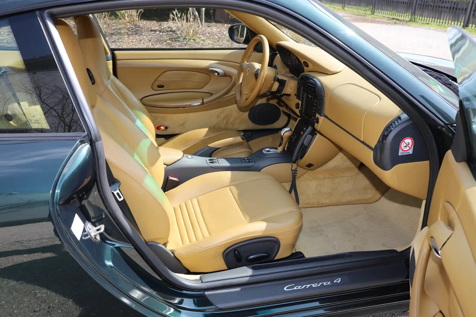 Porsche 996 911 Carrera 4 Vert - 2