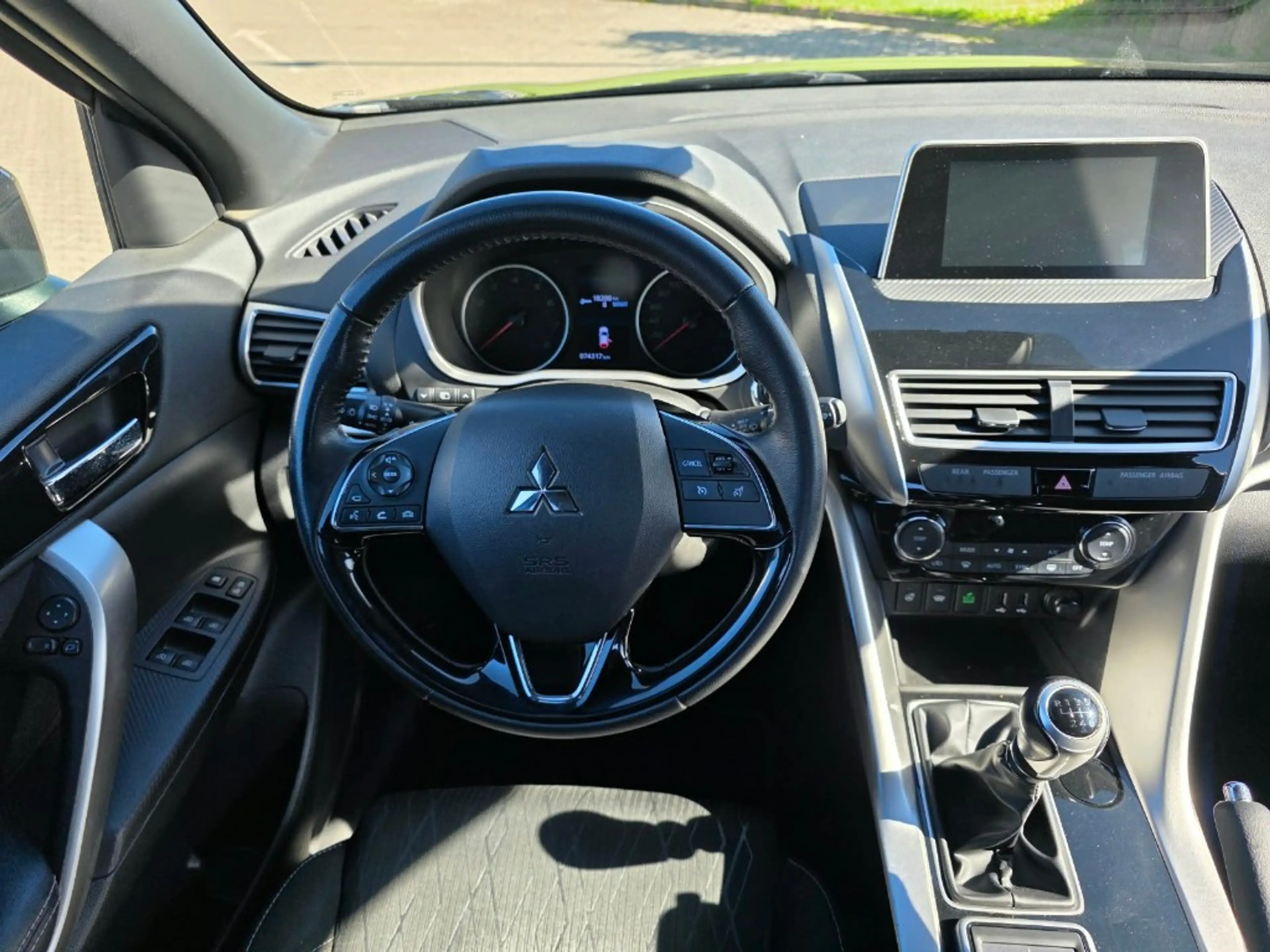 Mitsubishi Eclipse Cross Spirit+ 1.5 T-MIVEC 2WD 6-Gang — photo 14