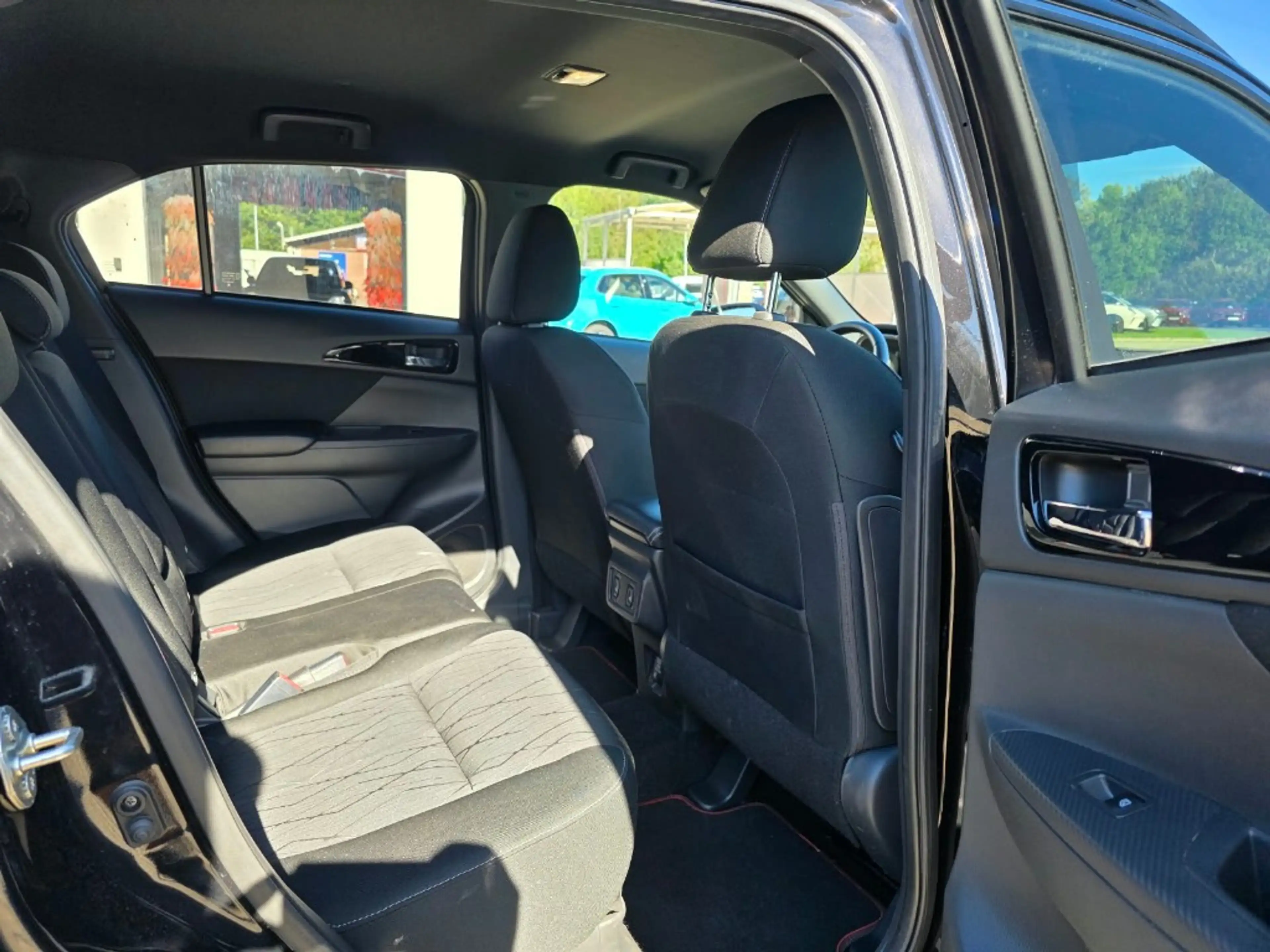 Mitsubishi Eclipse Cross Spirit+ 1.5 T-MIVEC 2WD 6-Gang — photo 10