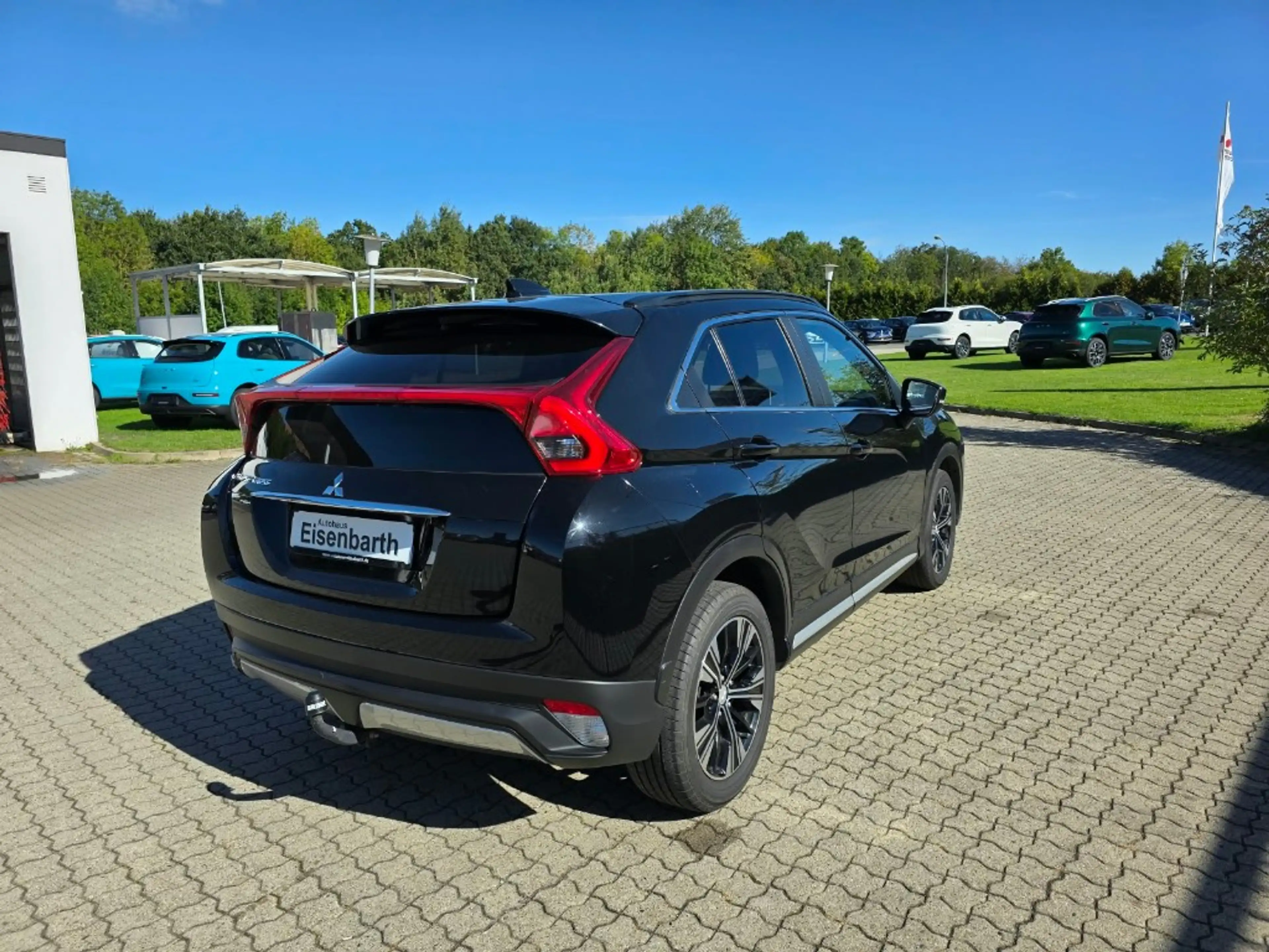 Mitsubishi Eclipse Cross Spirit+ 1.5 T-MIVEC 2WD 6-Gang — photo 3