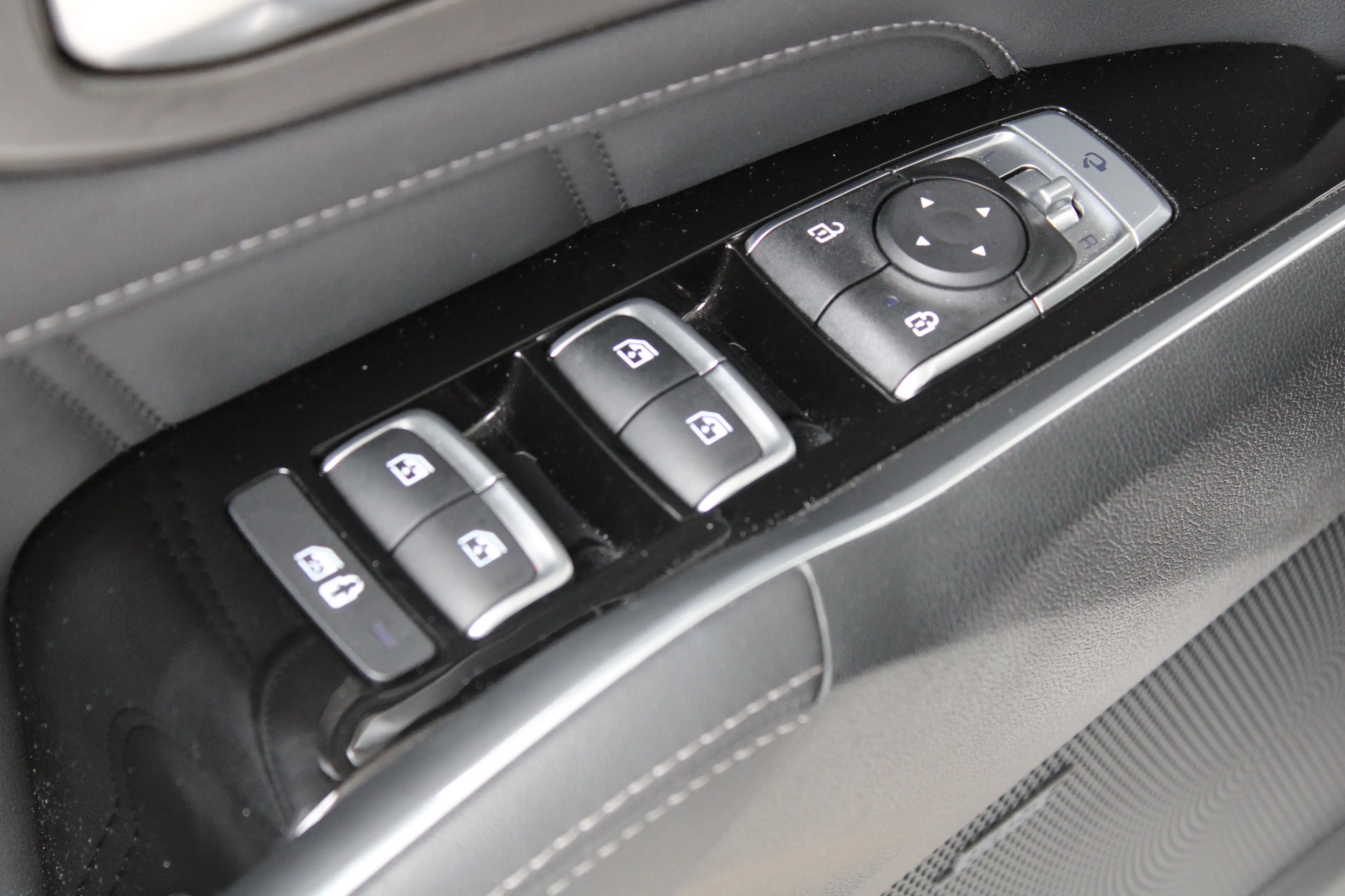 Kia Sorento 1.6 T-GDI Hybrid 2WD ExecutiveLine 7p. | 7-persoon — photo 23