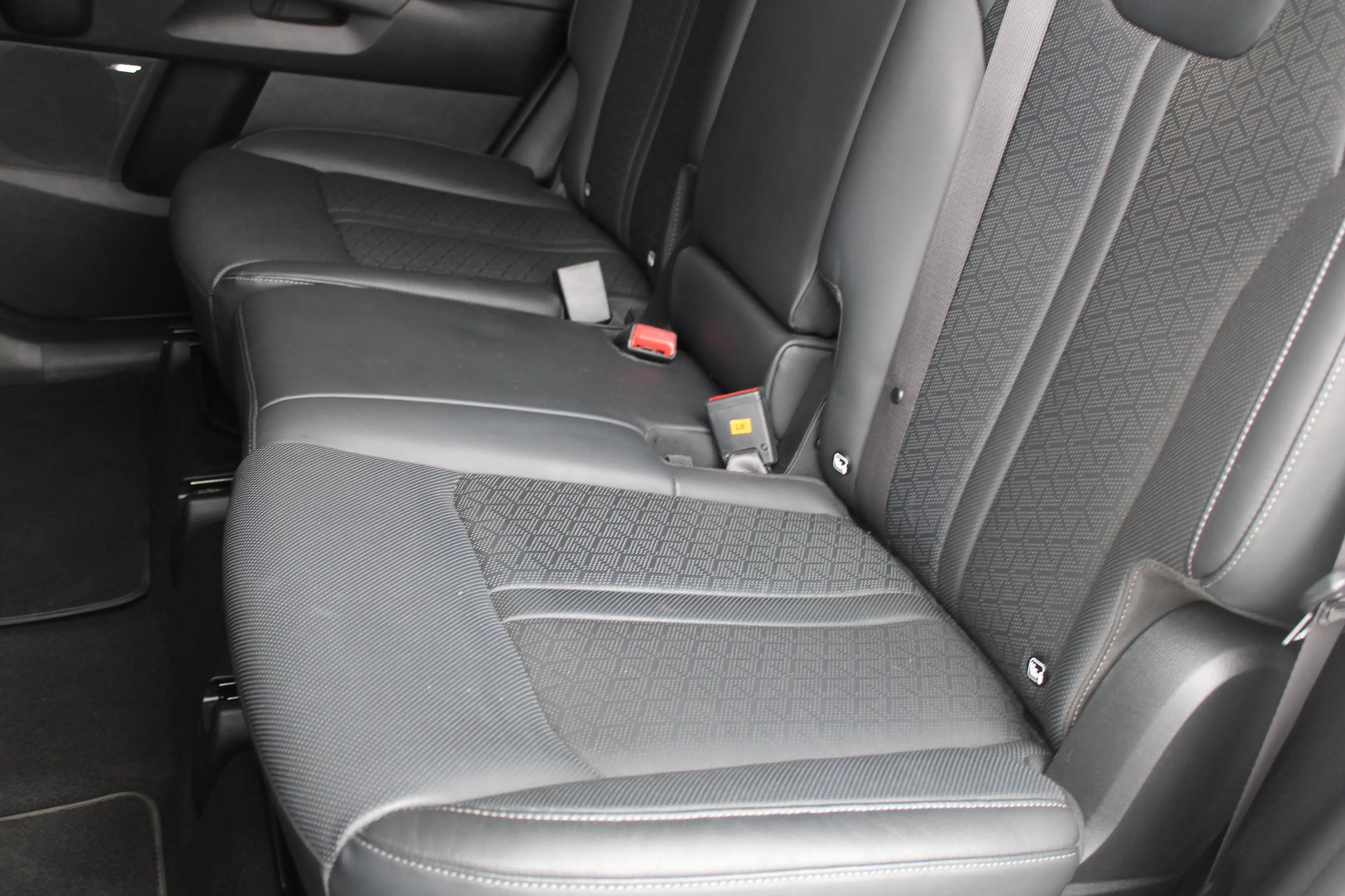 Kia Sorento 1.6 T-GDI Hybrid 2WD ExecutiveLine 7p. | 7-persoon — photo 15