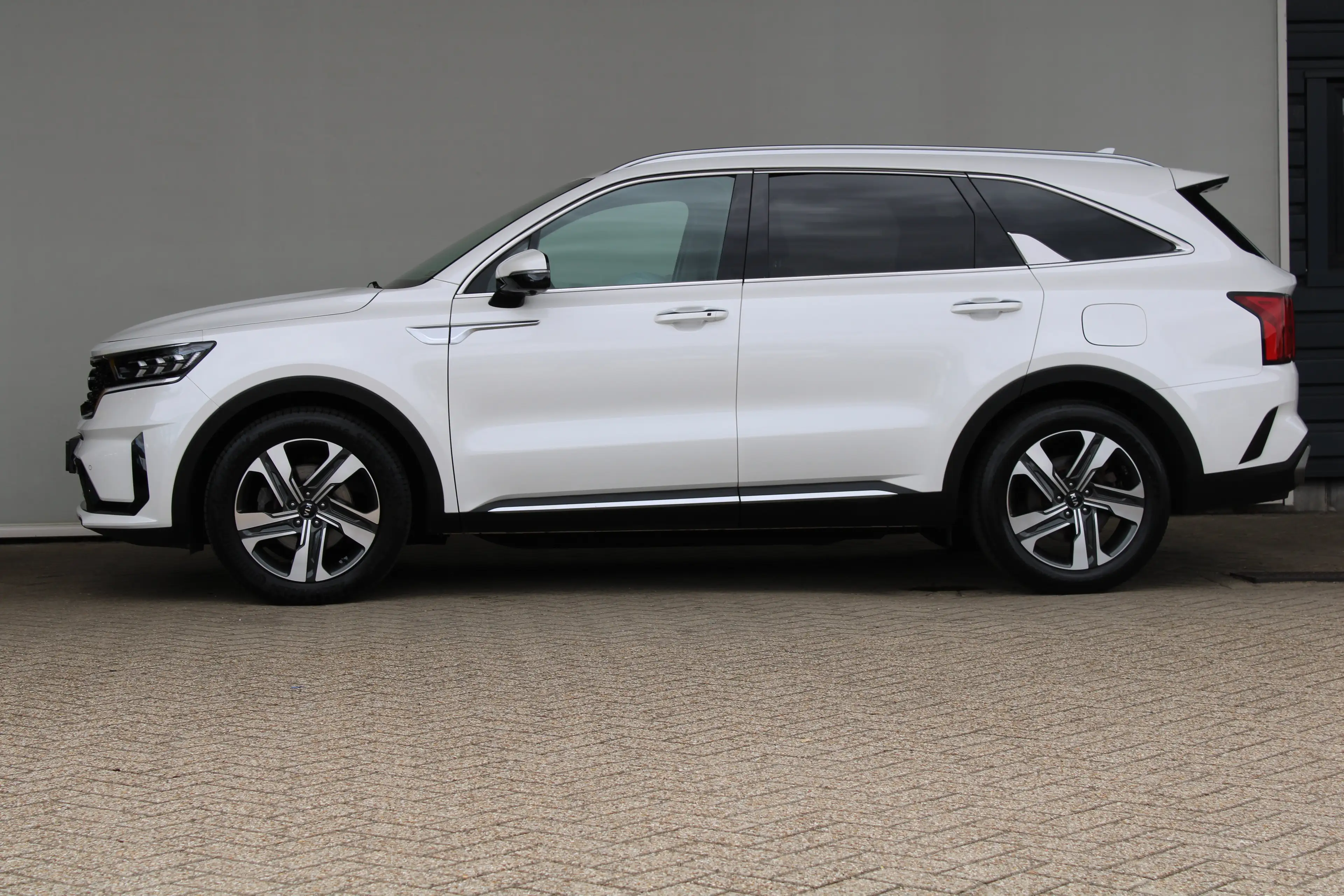 Kia Sorento 1.6 T-GDI Hybrid 2WD ExecutiveLine 7p. | 7-persoon — photo 8
