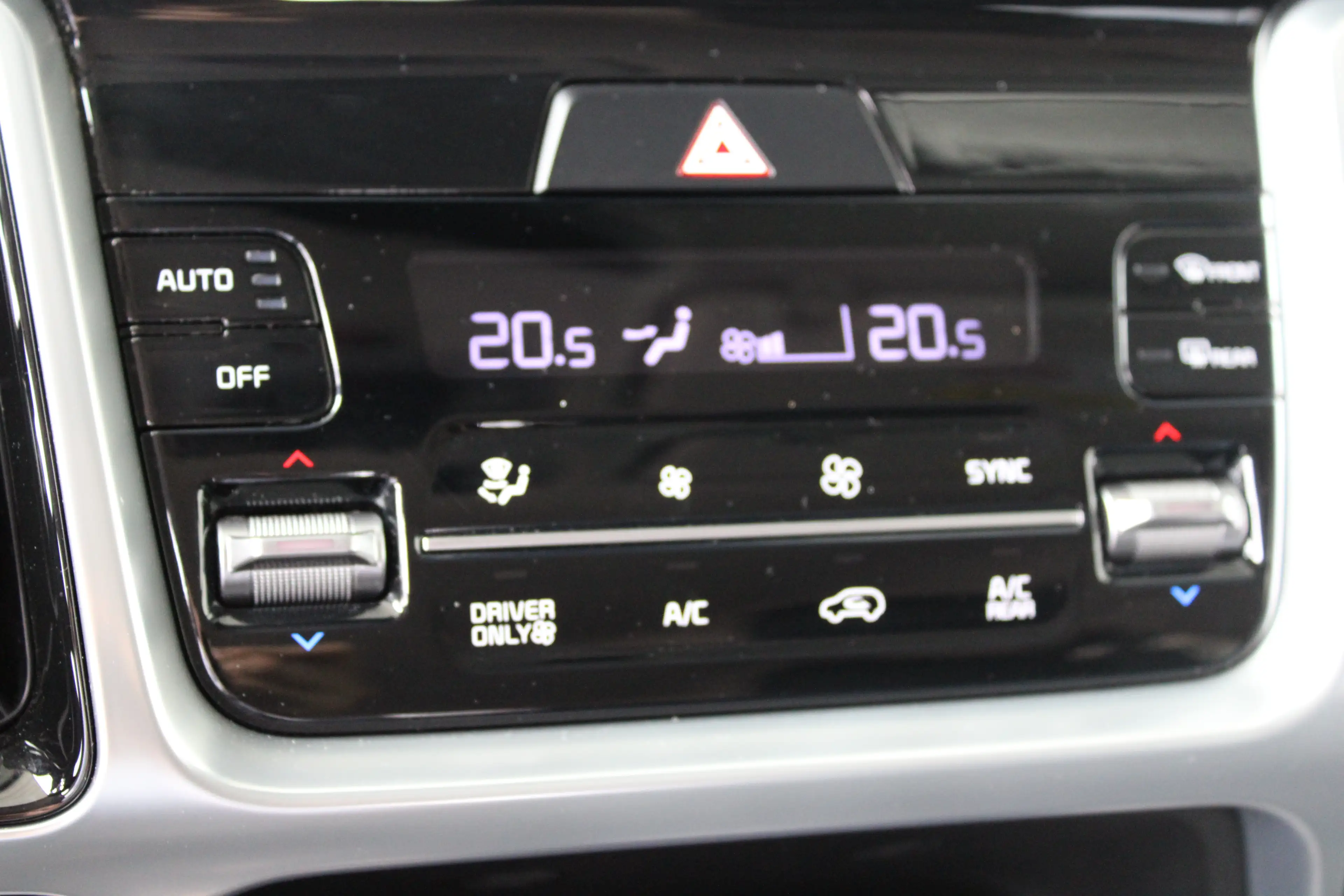 Kia Sorento 1.6 T-GDI Hybrid 2WD ExecutiveLine 7p. | 7-persoon — photo 34