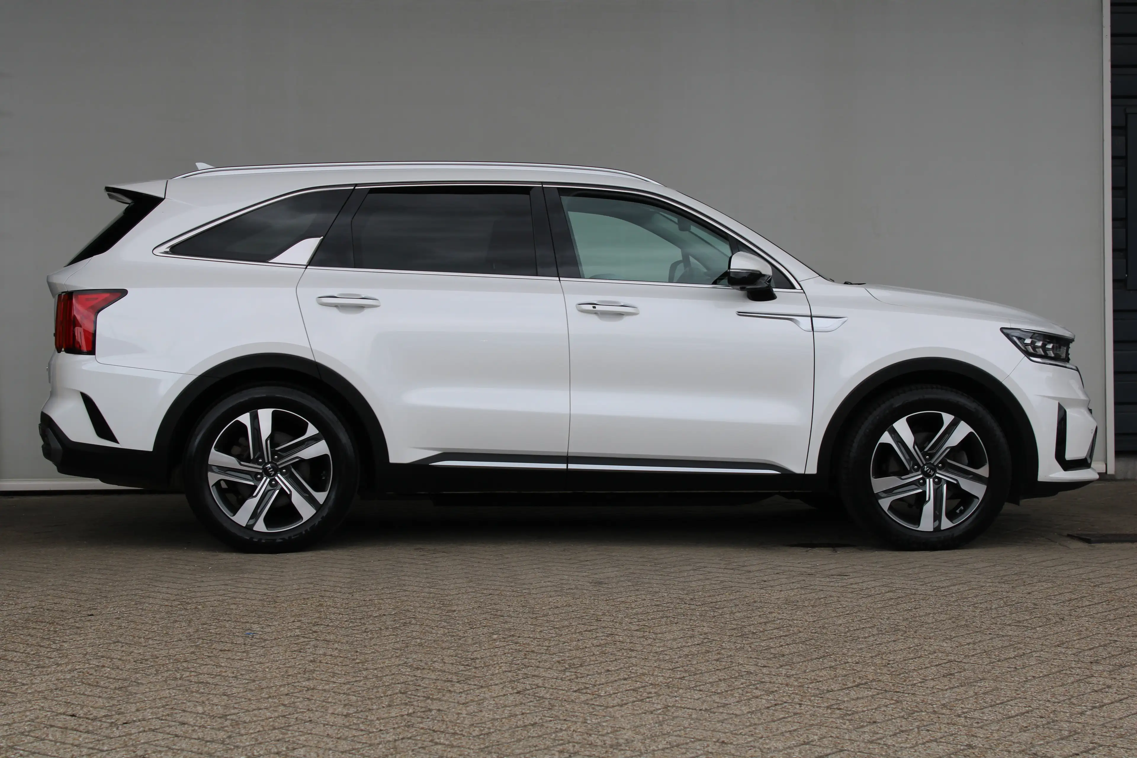Kia Sorento 1.6 T-GDI Hybrid 2WD ExecutiveLine 7p. | 7-persoon — photo 4