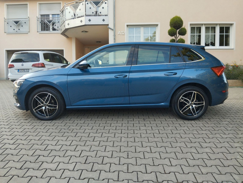 Skoda Scala Style 1.5 TSI, Full Link, Kamera,Abstandst — photo 2