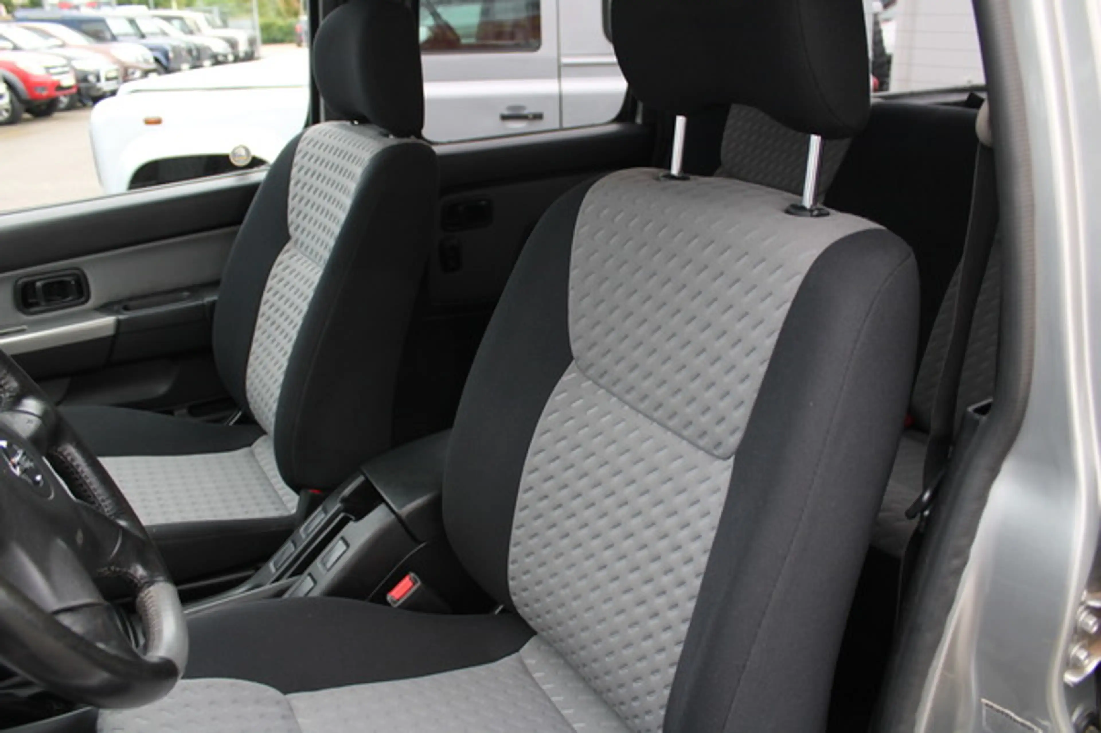 Nissan Navara Pick-up TD Doka 4X4 *STHZ*89 TKM*Service-gepflegt* — photo 12