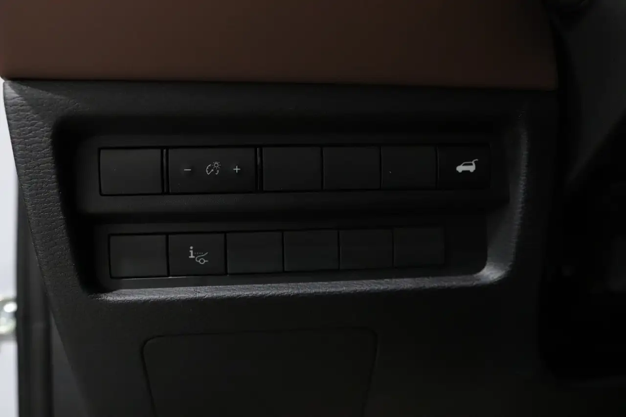 Mitsubishi Outlander снимка Mitsubishi Outlander